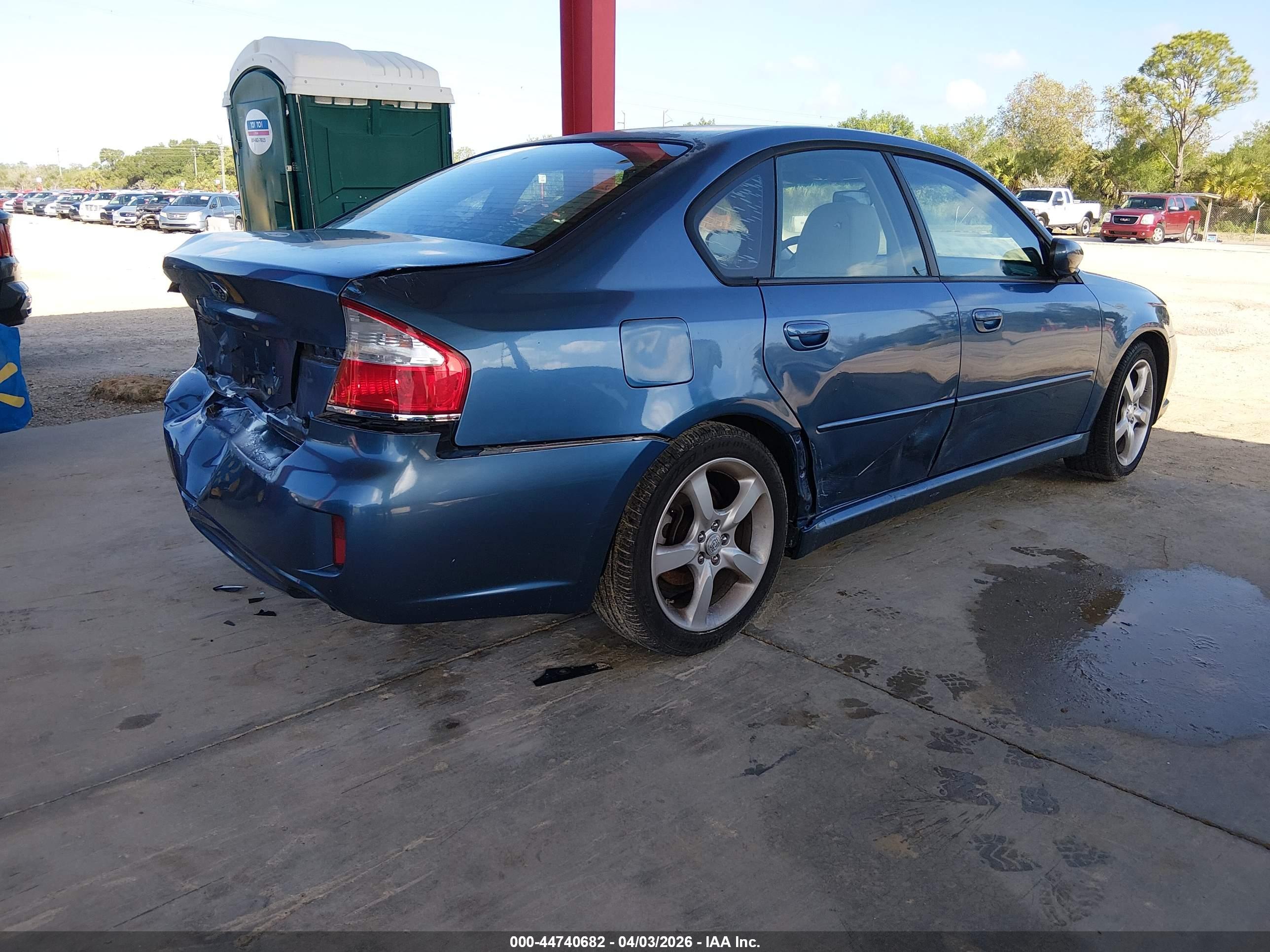 SUBARU LEGACY image 4