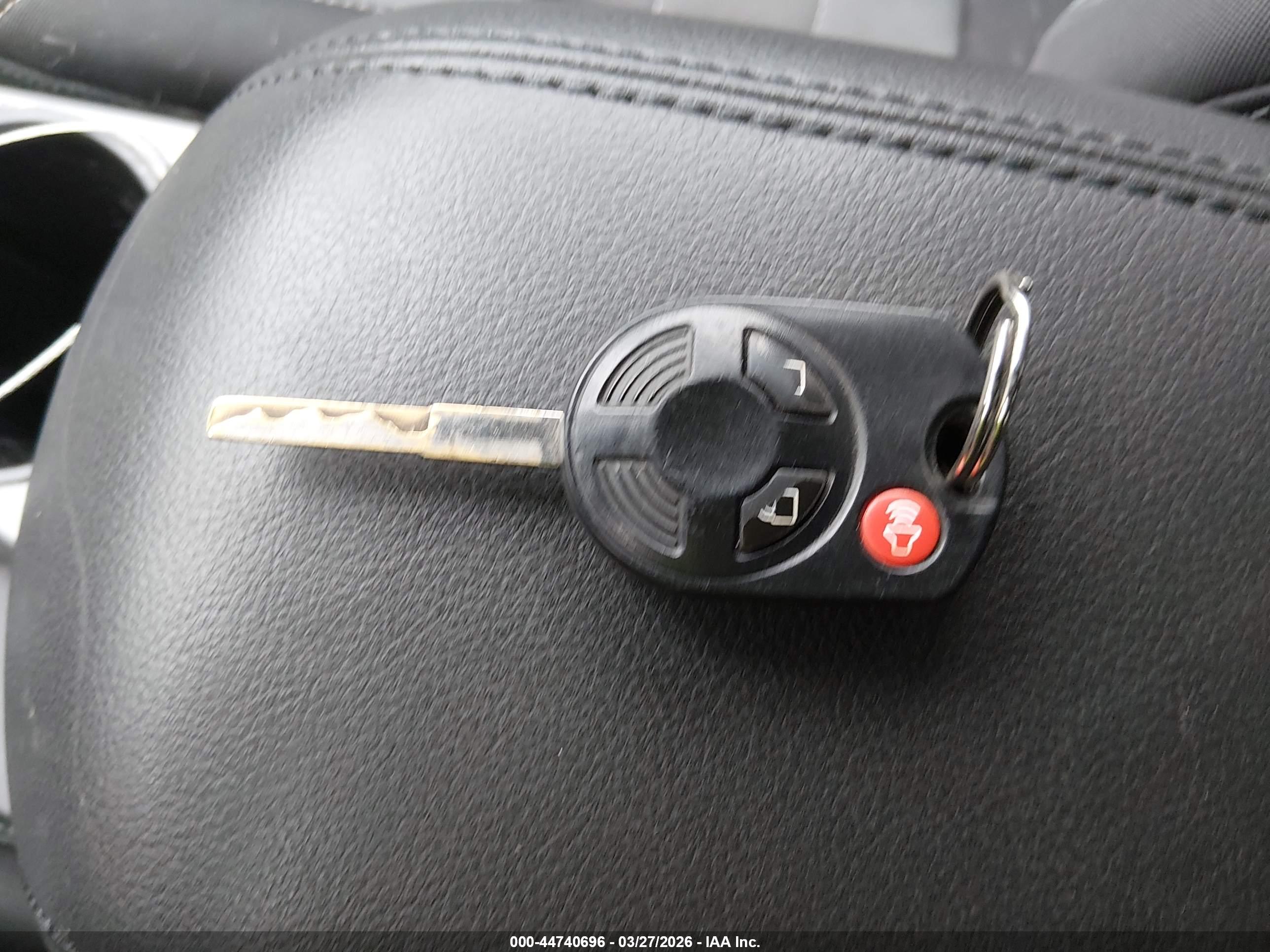 FORD ESCAPE image 11