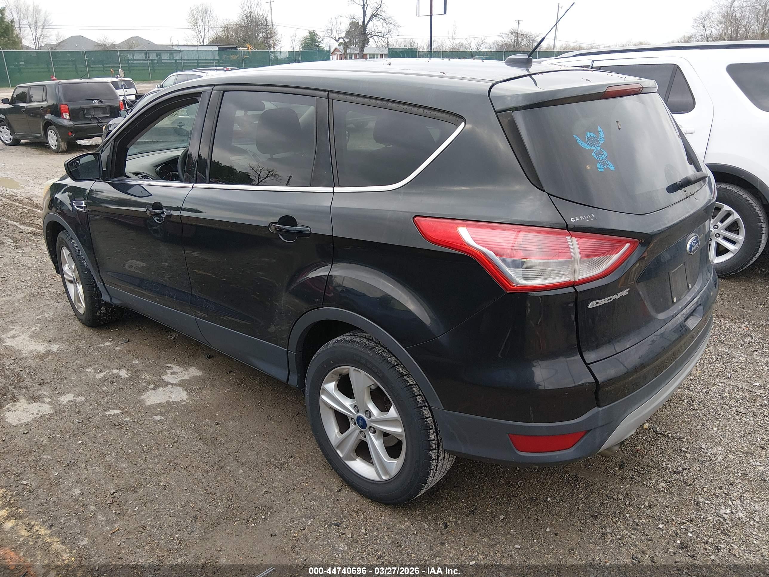 FORD ESCAPE image 3