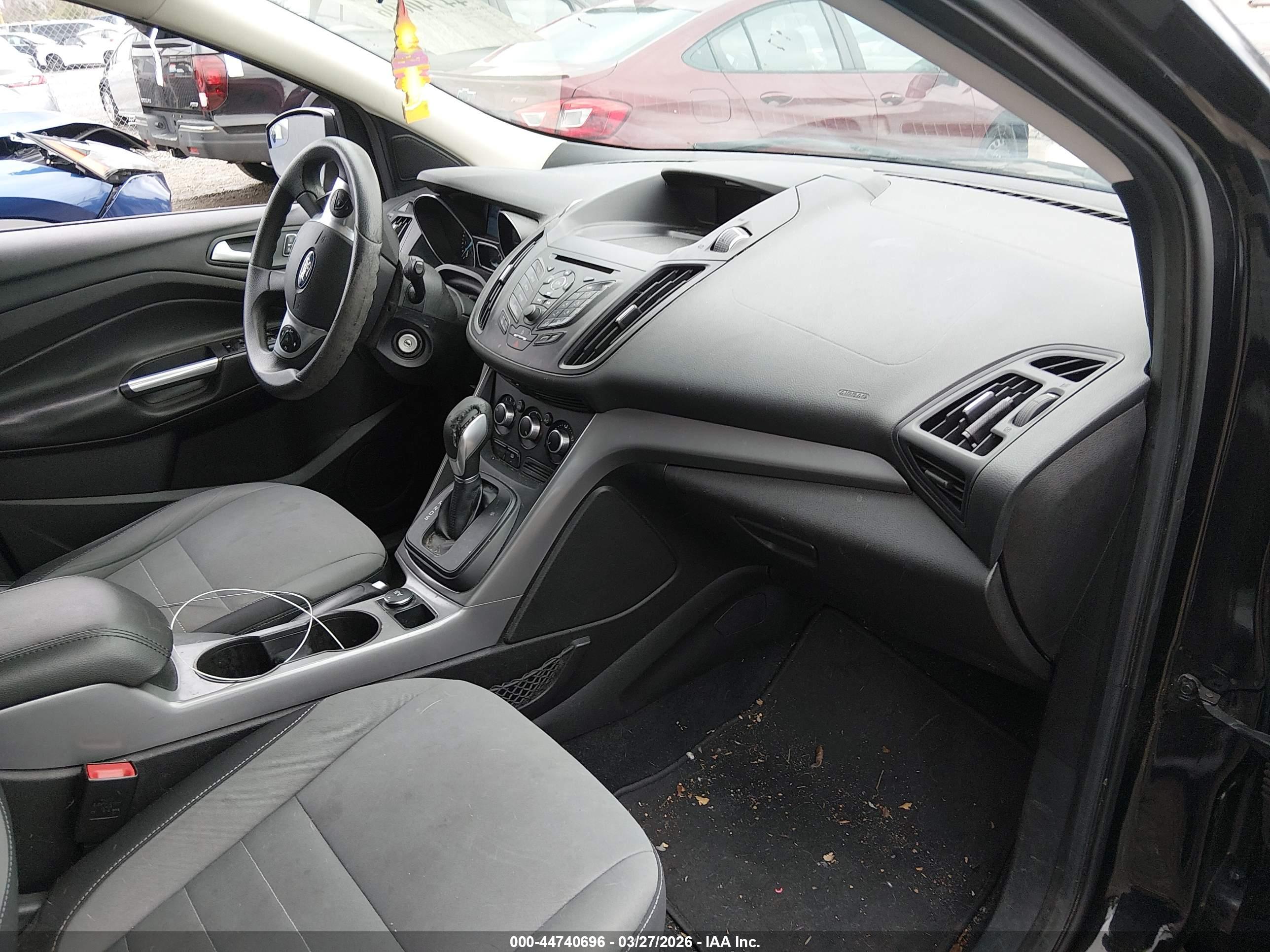 FORD ESCAPE image 5