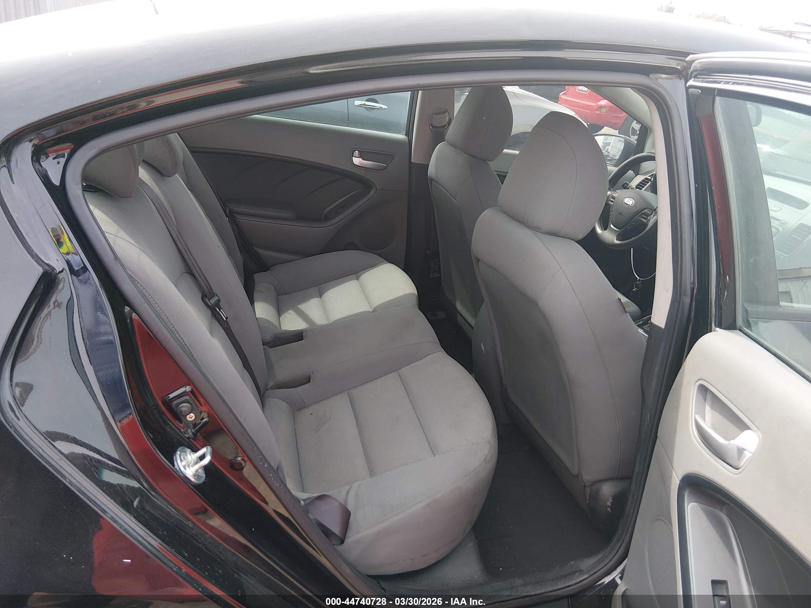 KIA FORTE image 8