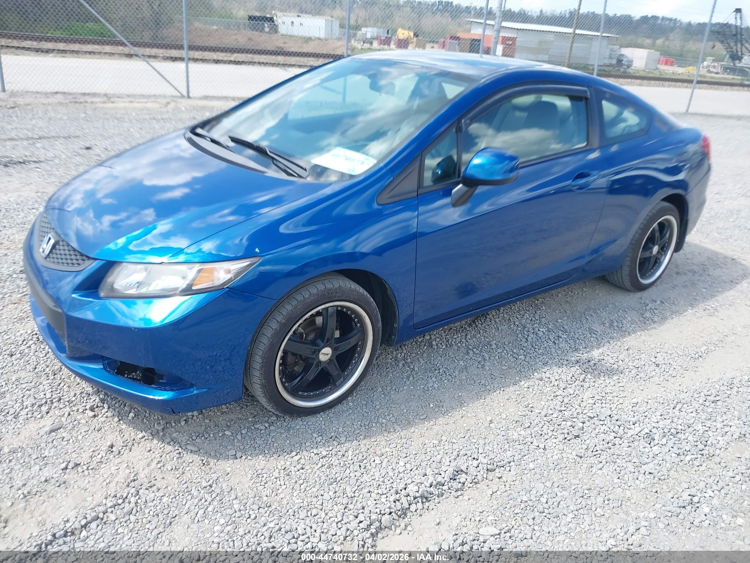 HONDA CIVIC image 2