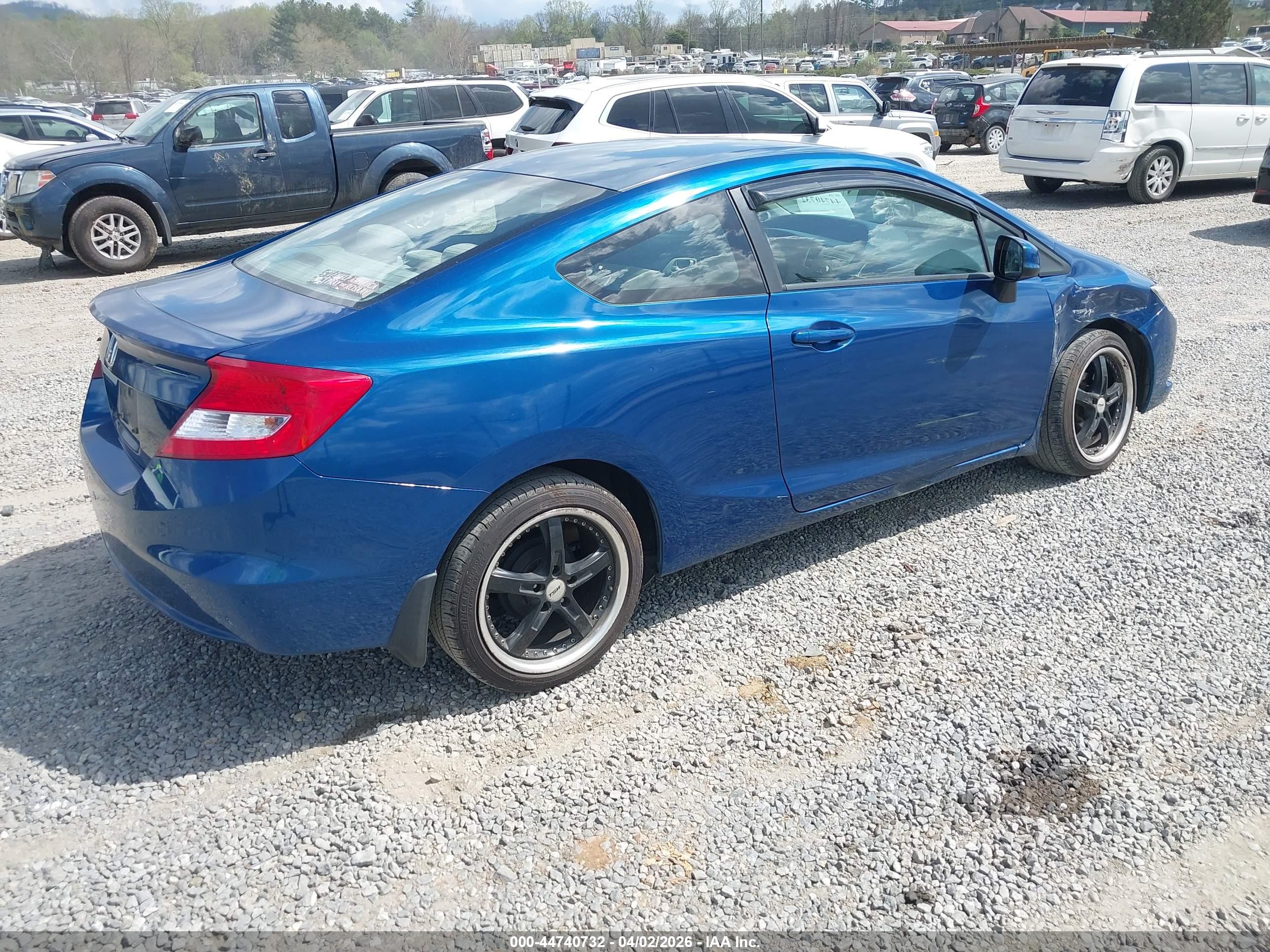 HONDA CIVIC image 4