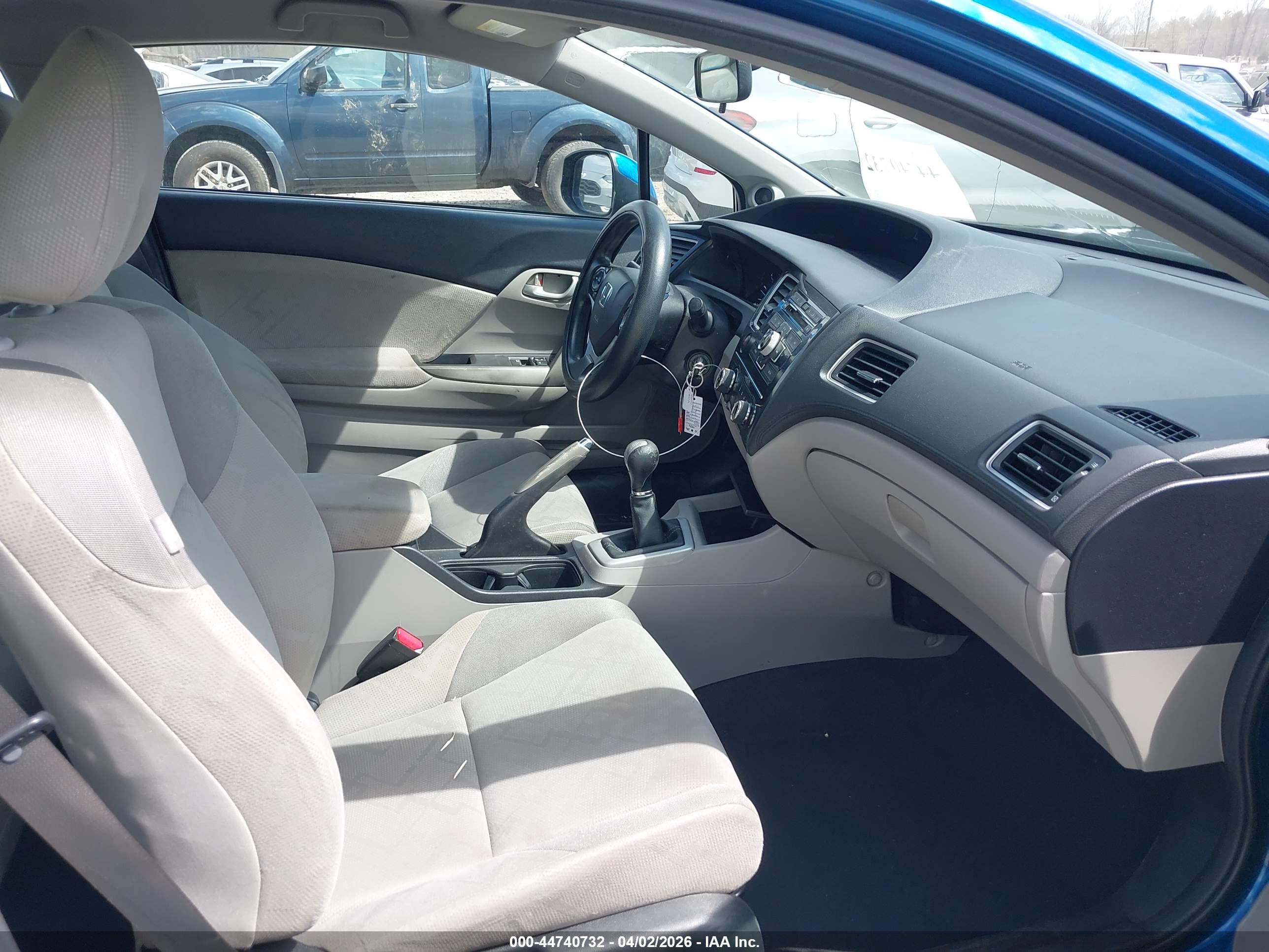 HONDA CIVIC image 5