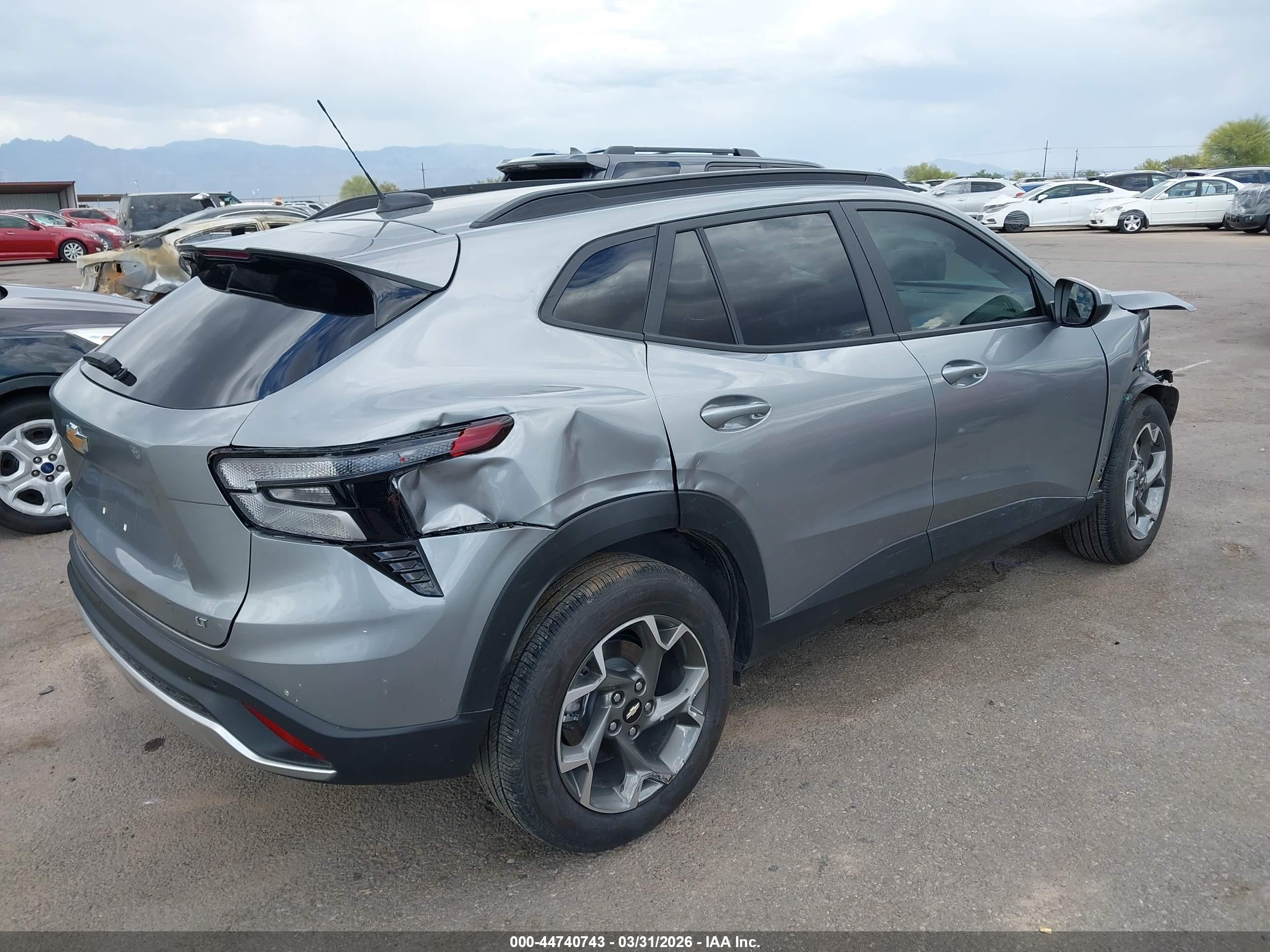 CHEVROLET TRAX image 4