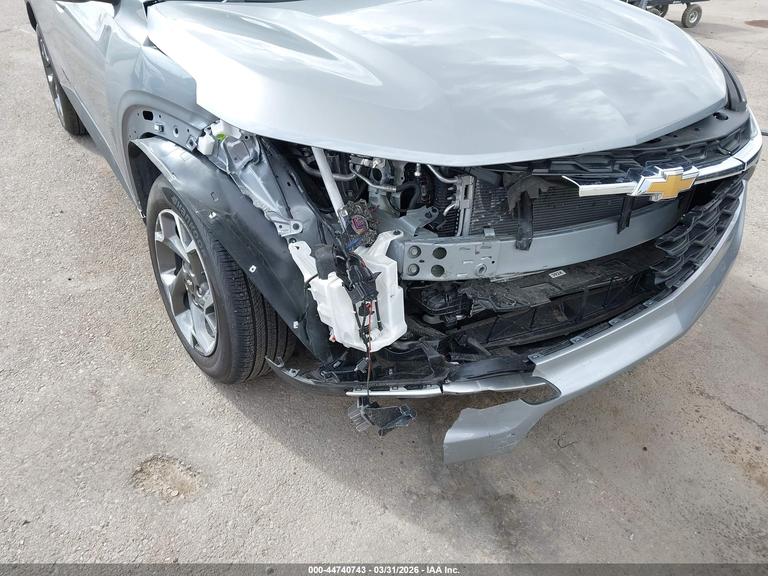 CHEVROLET TRAX image 6