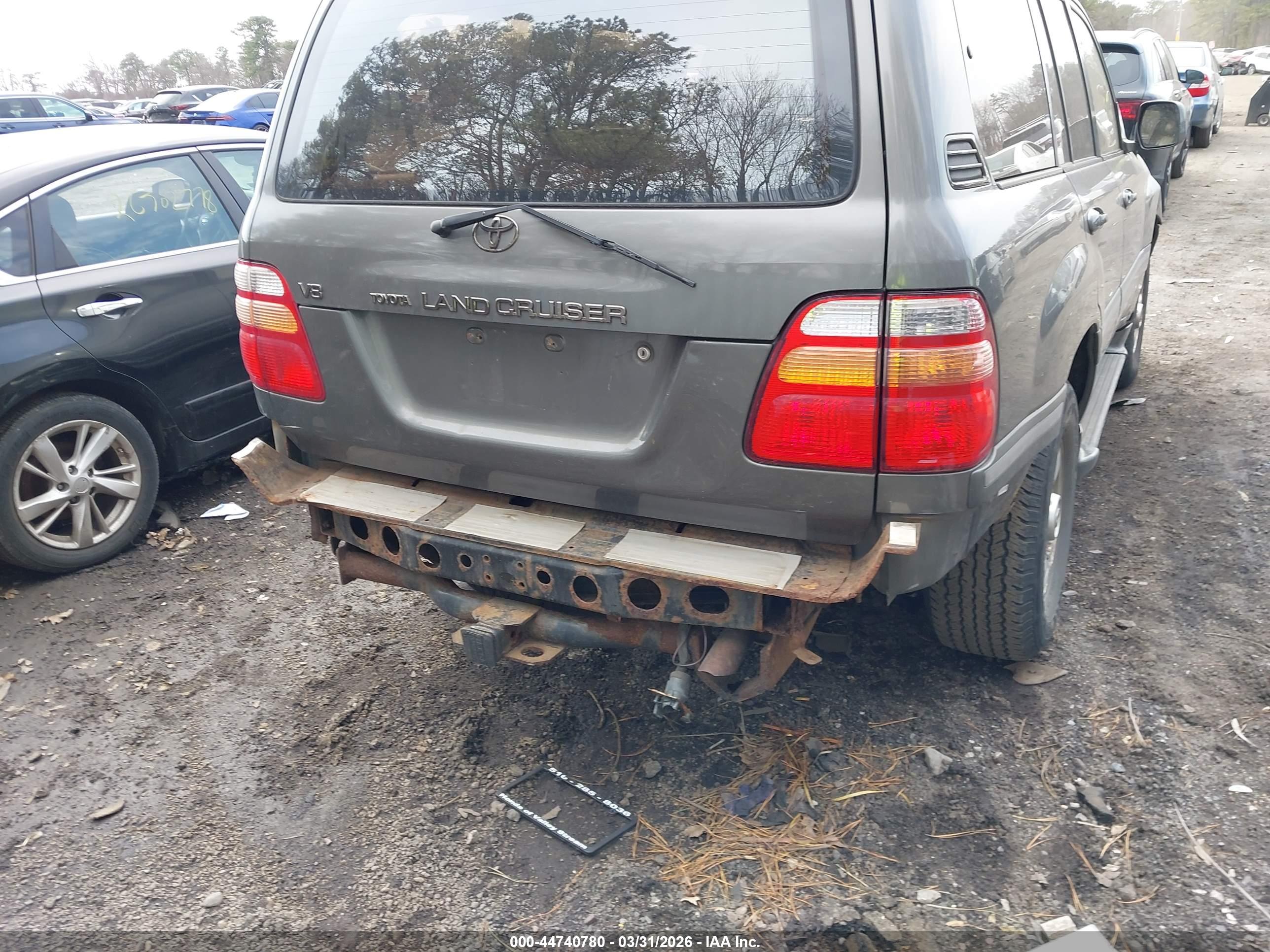 TOYOTA LAND image 6