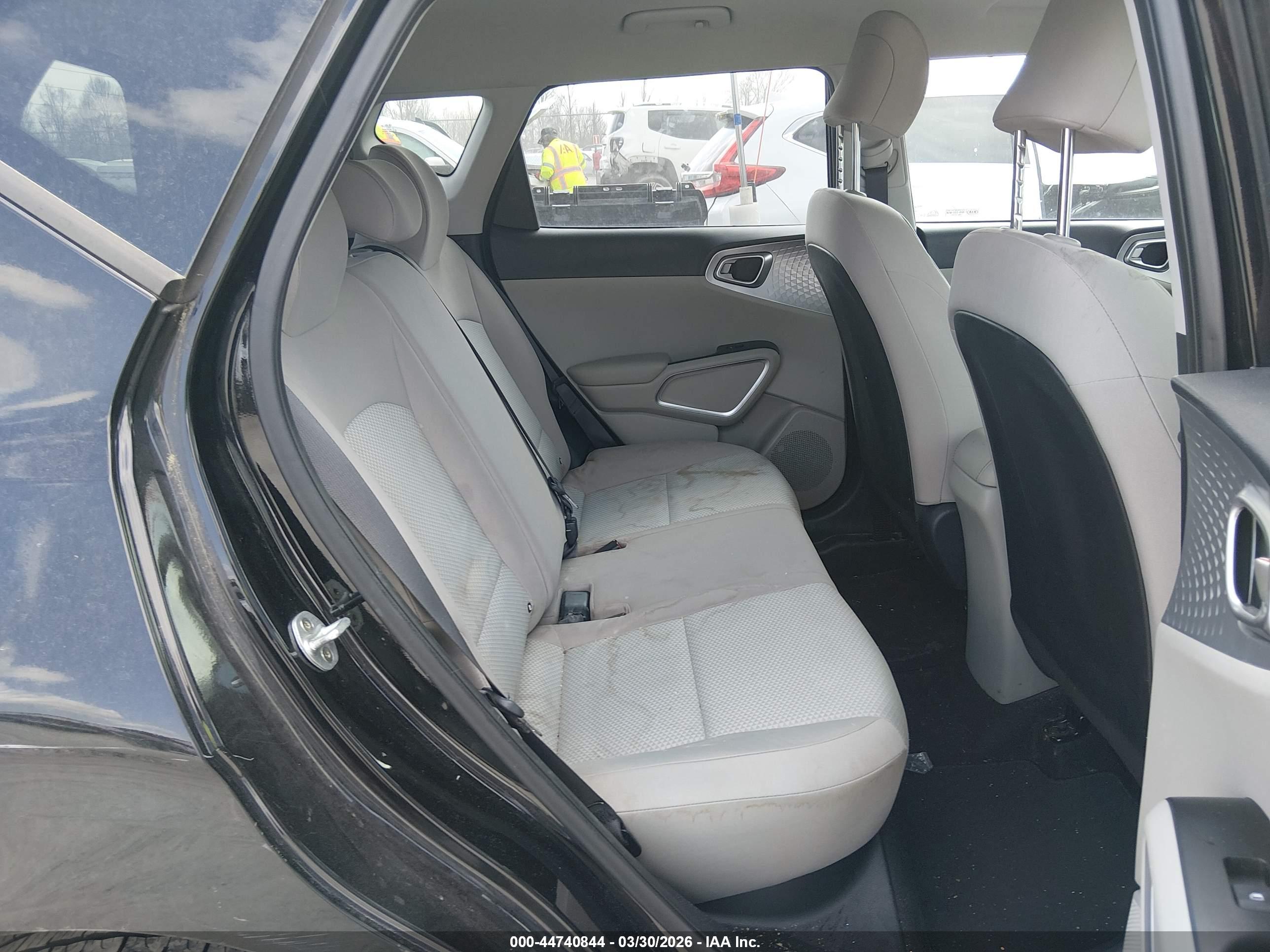 KIA SOUL image 8