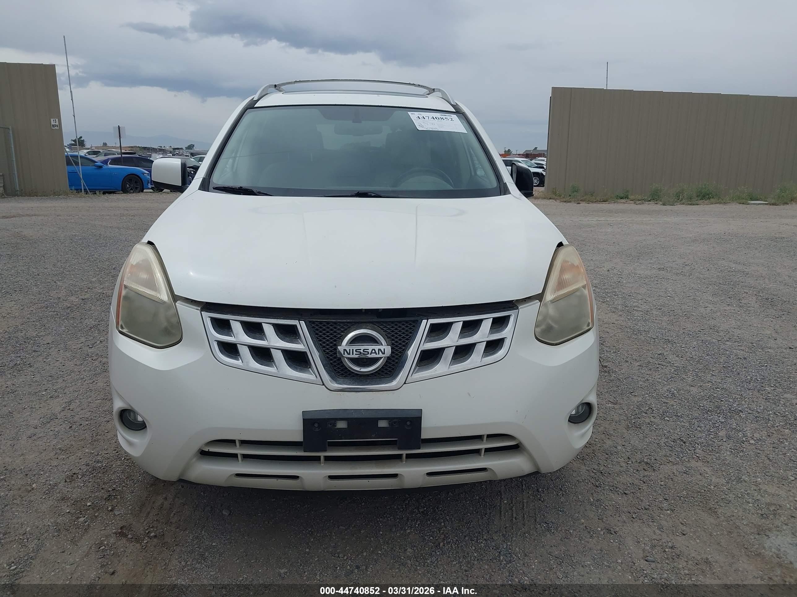 NISSAN ROGUE image 6