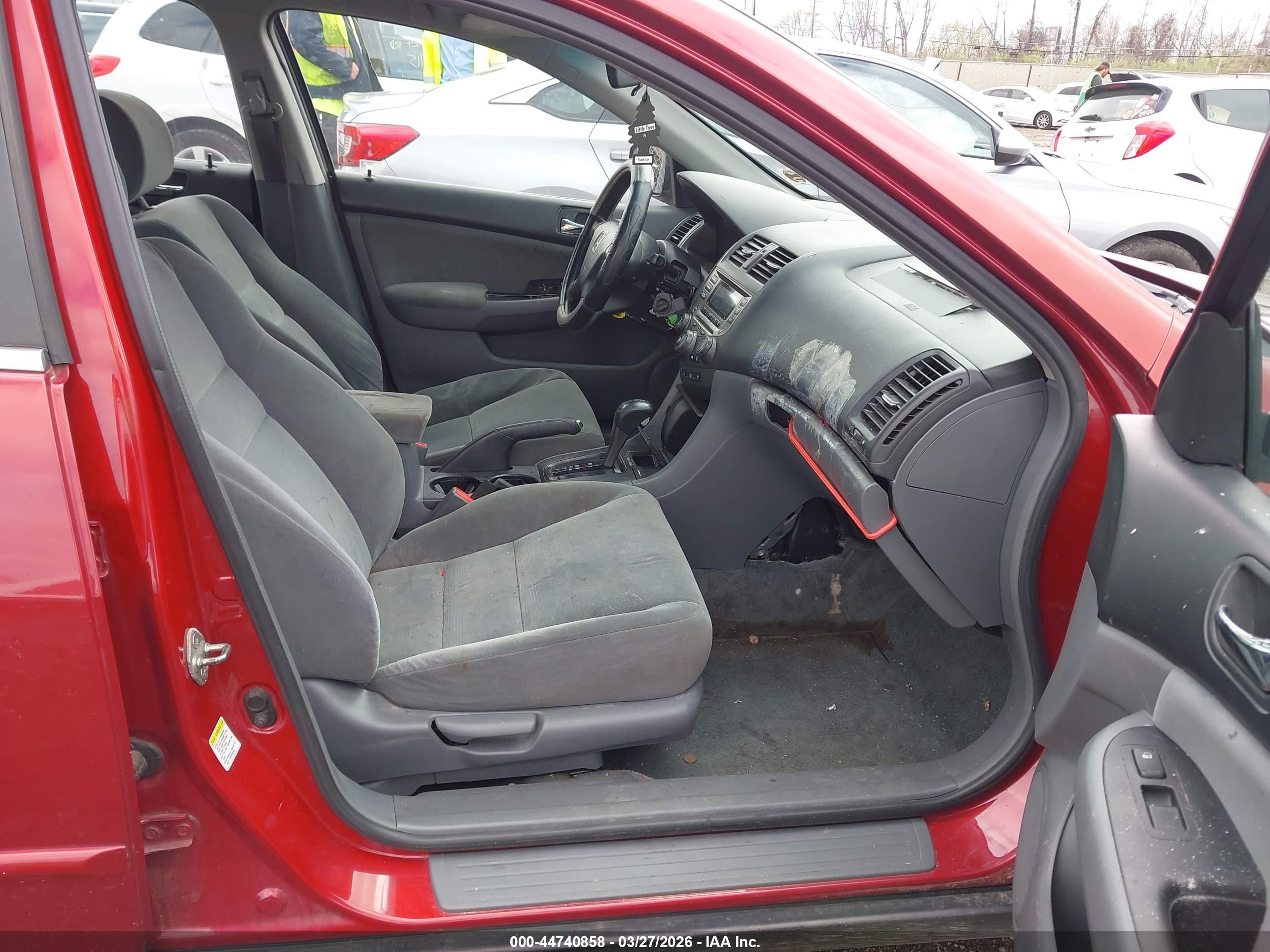 HONDA ACCORD image 5