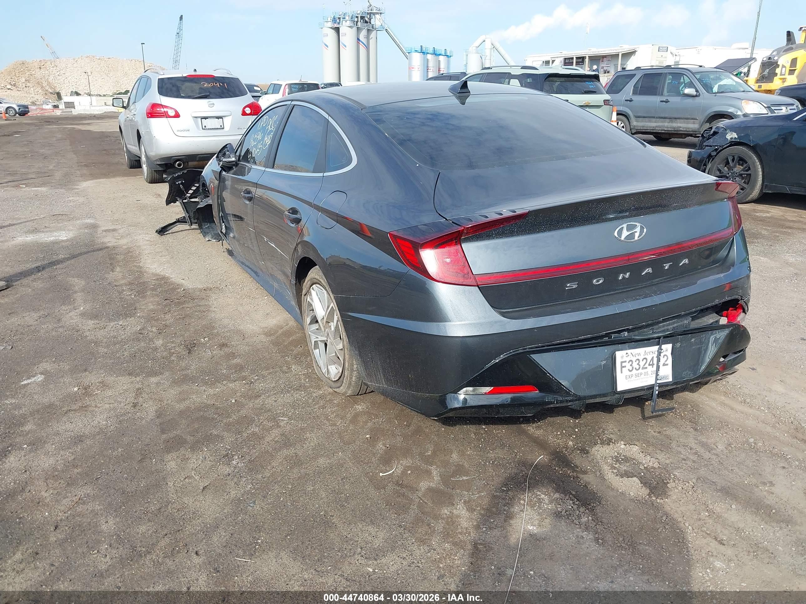 HYUNDAI SONATA image 3