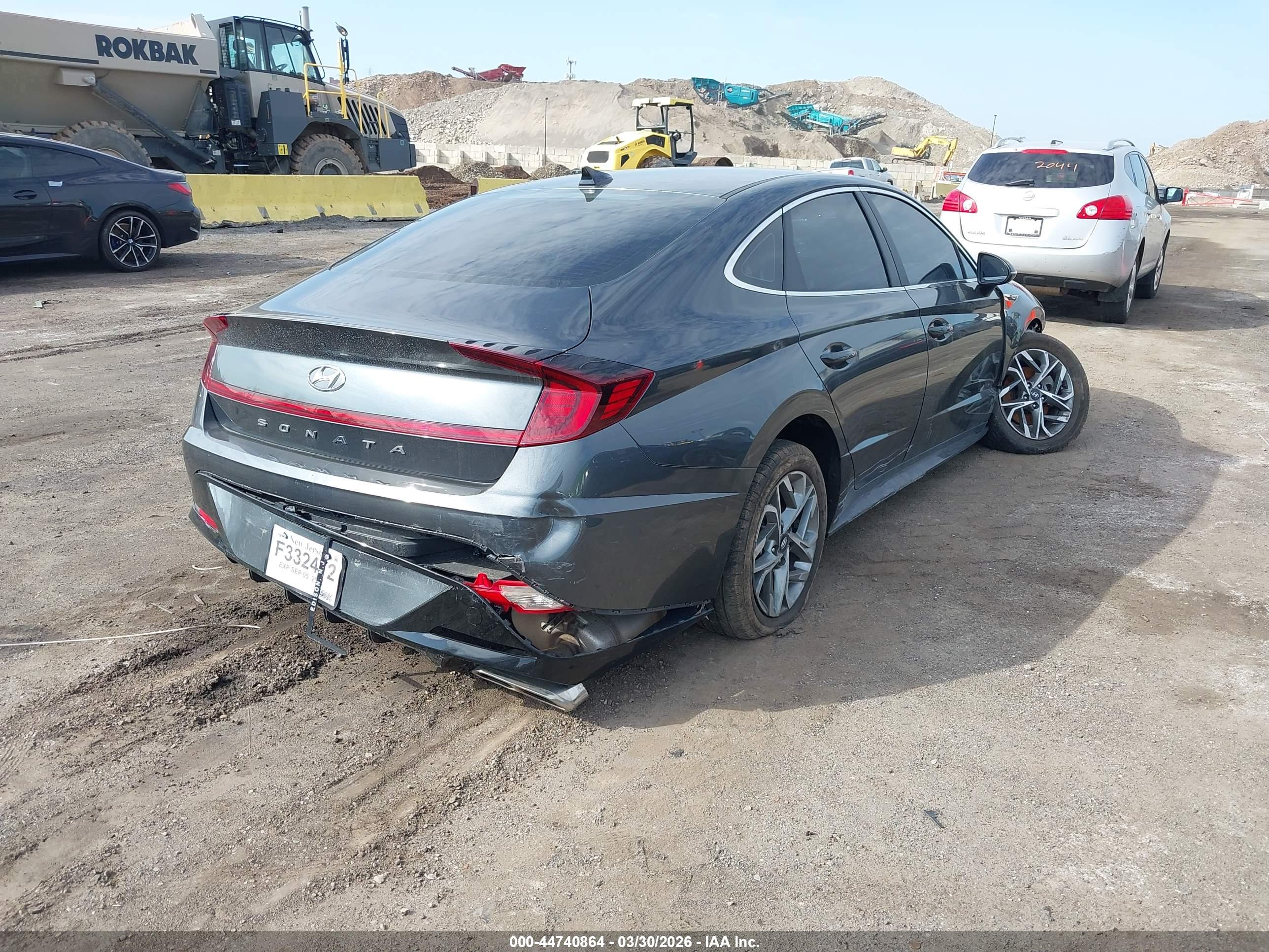 HYUNDAI SONATA image 4
