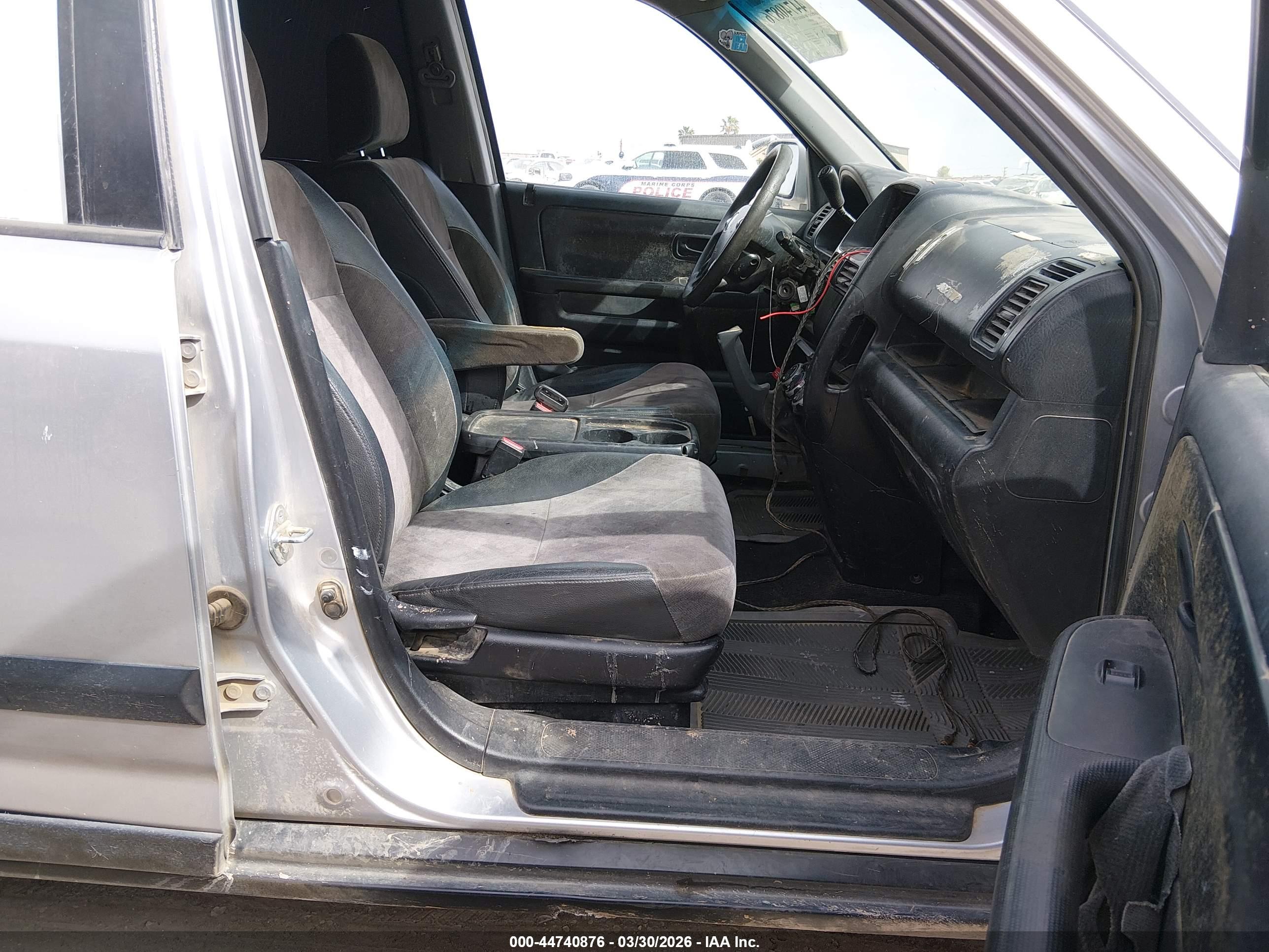 HONDA CR-V image 5