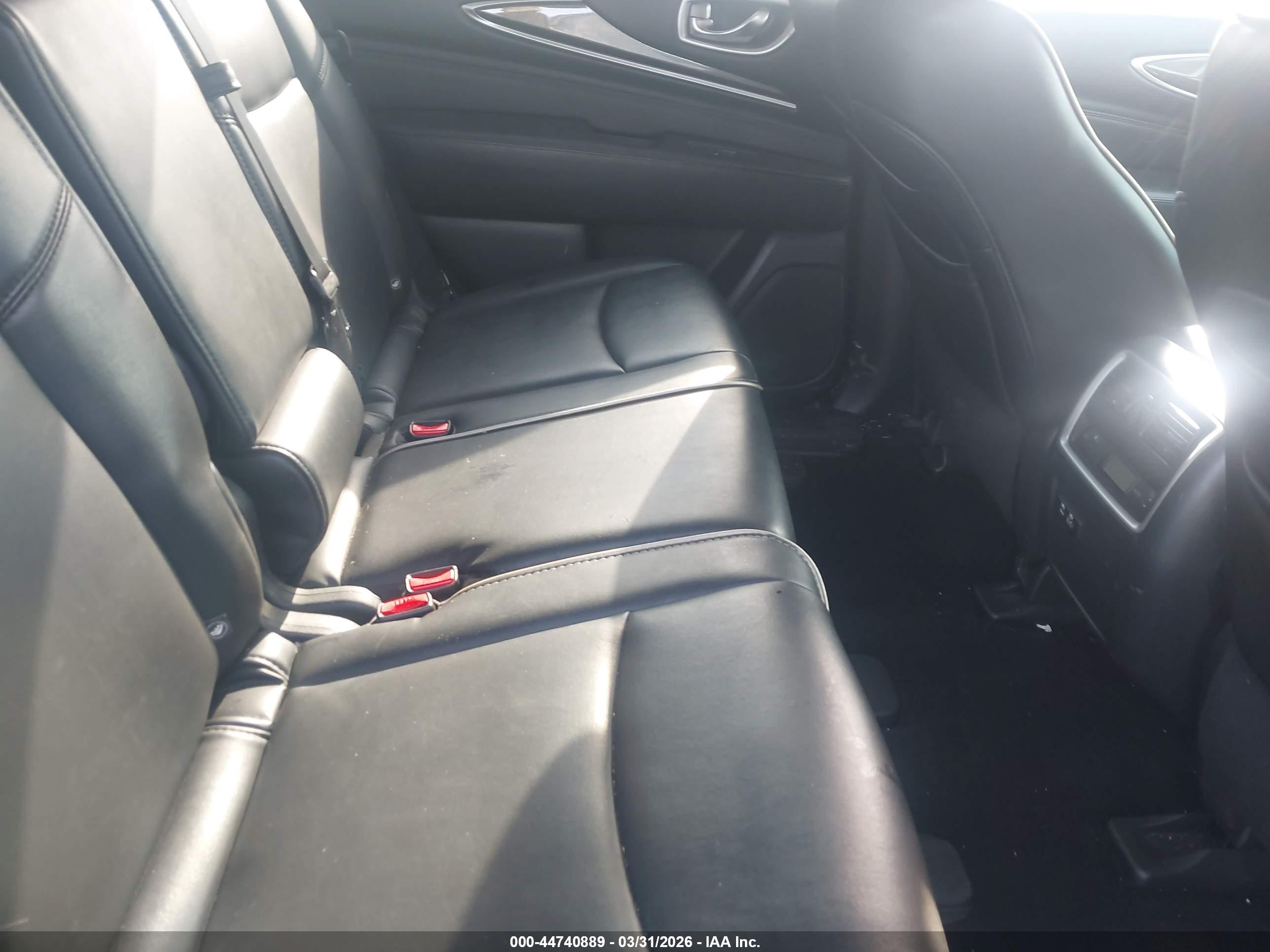 INFINITI QX60 image 8