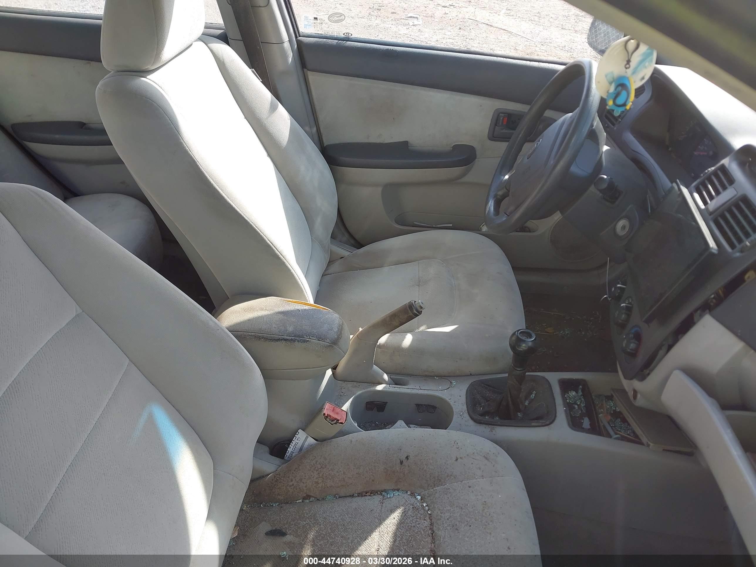 KIA SPECTRA image 5