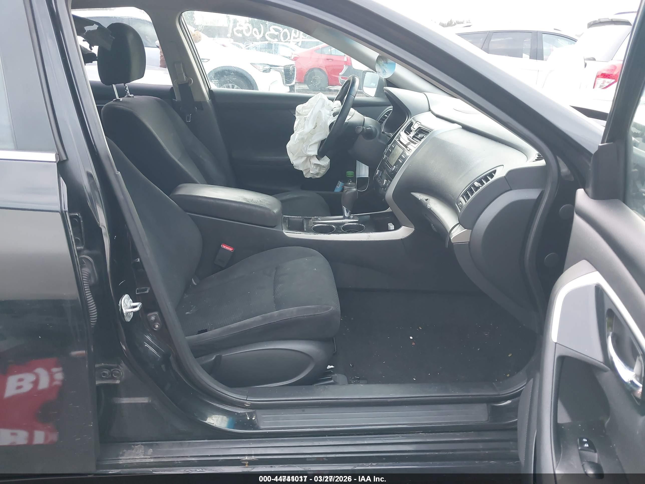 NISSAN ALTIMA image 5