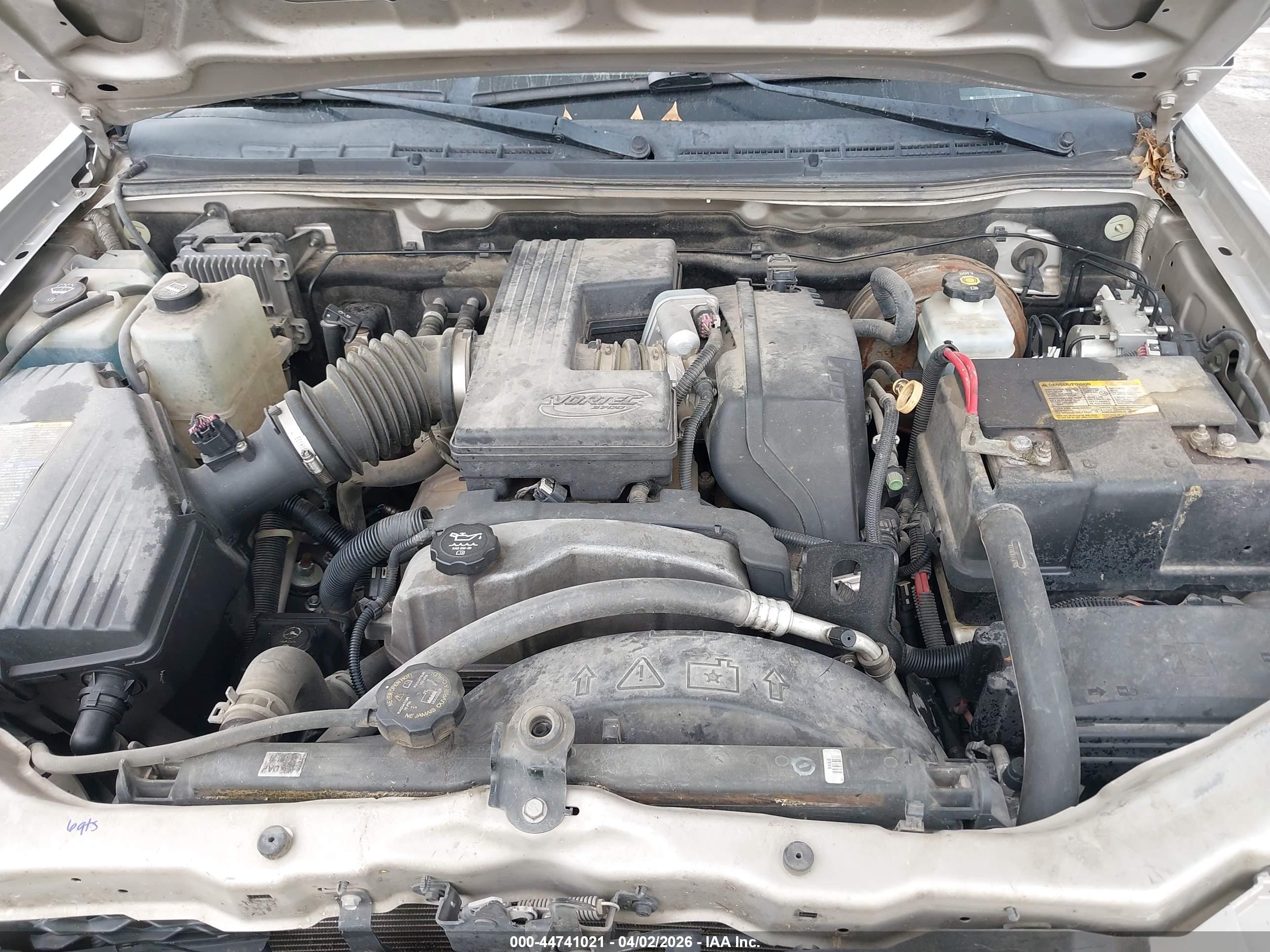 CHEVROLET COLORADO image 10