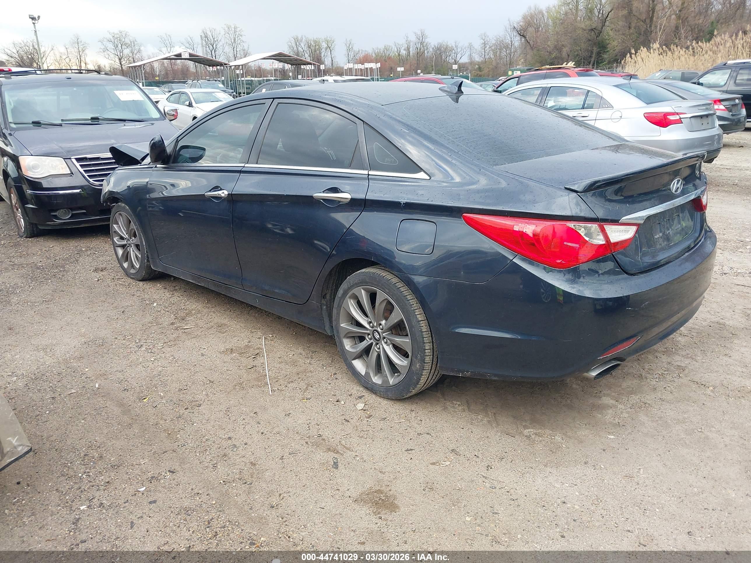 HYUNDAI SONATA image 3