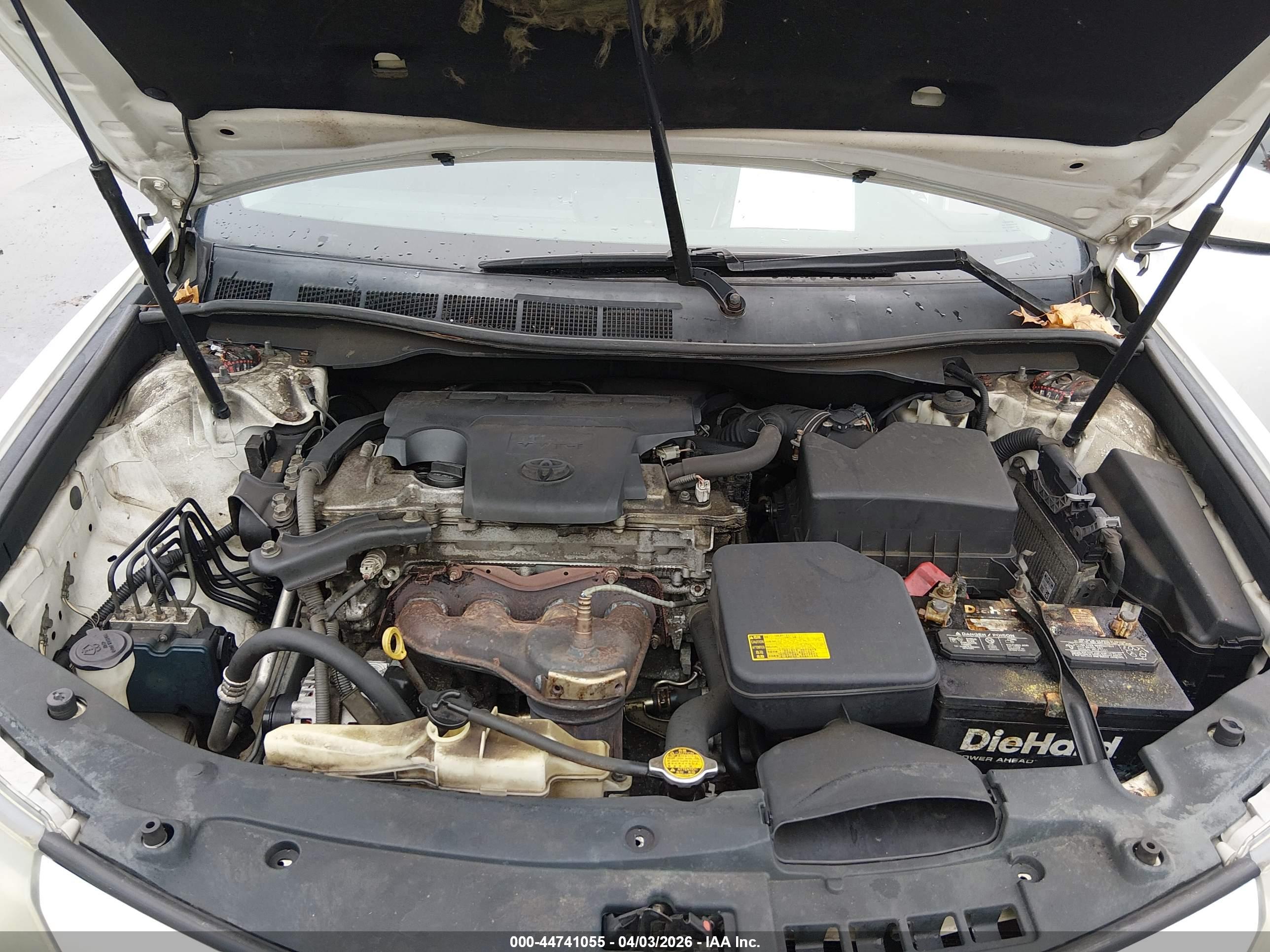 TOYOTA CAMRY image 10