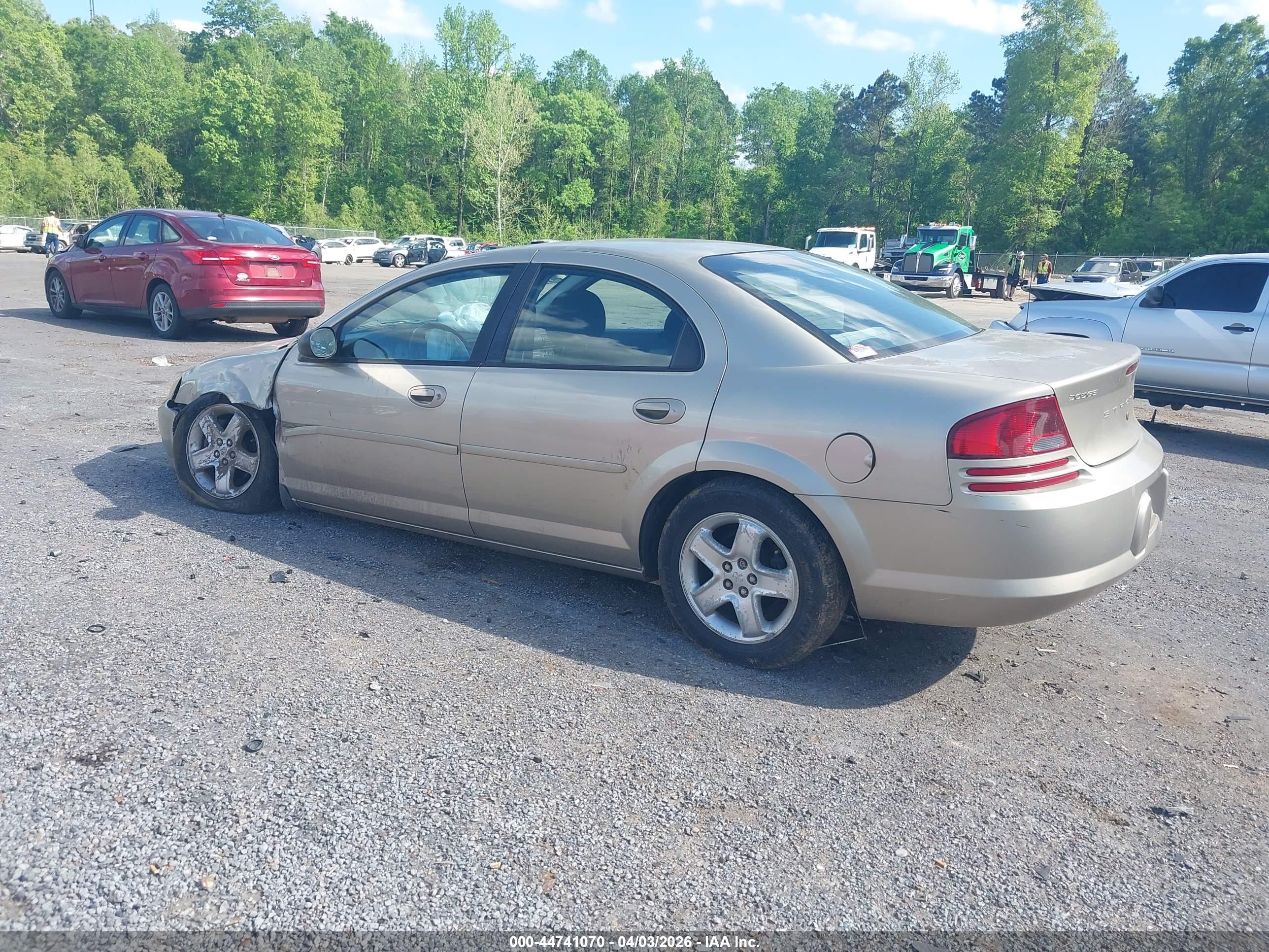 DODGE STRATUS image 3