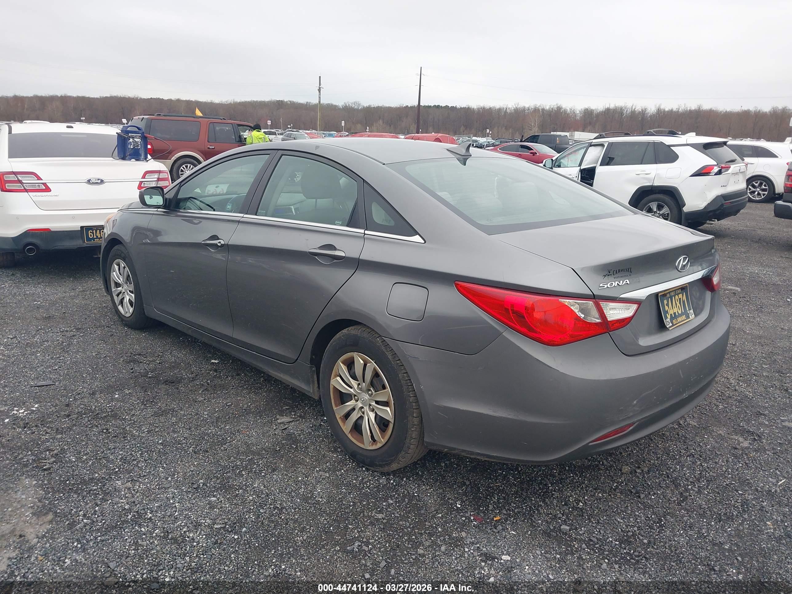 HYUNDAI SONATA image 3