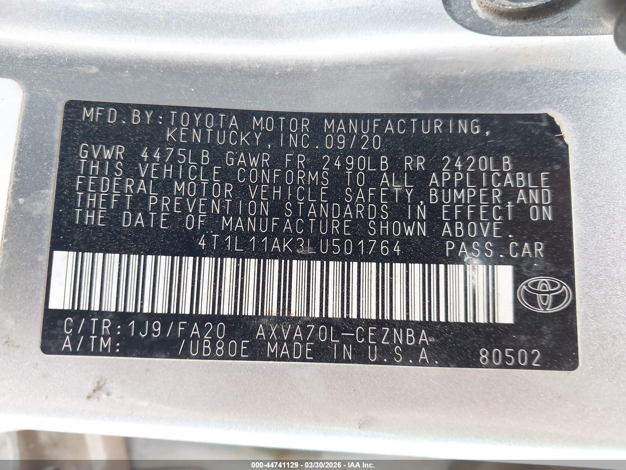 TOYOTA CAMRY image 9