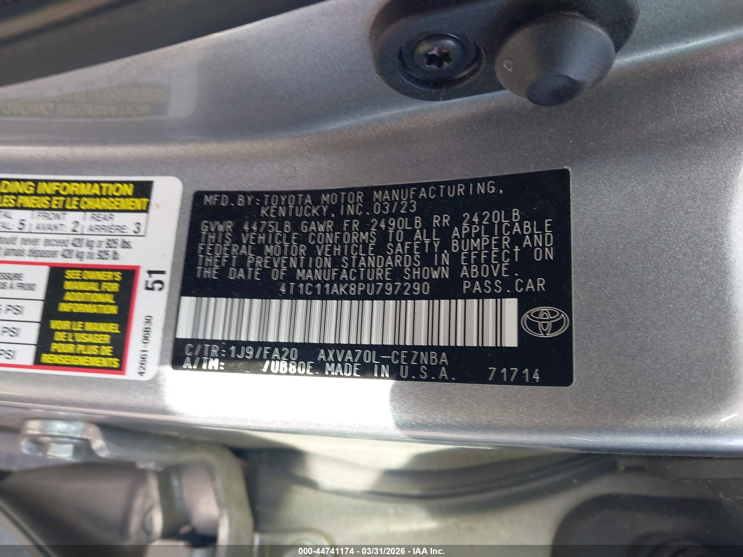 TOYOTA CAMRY image 9