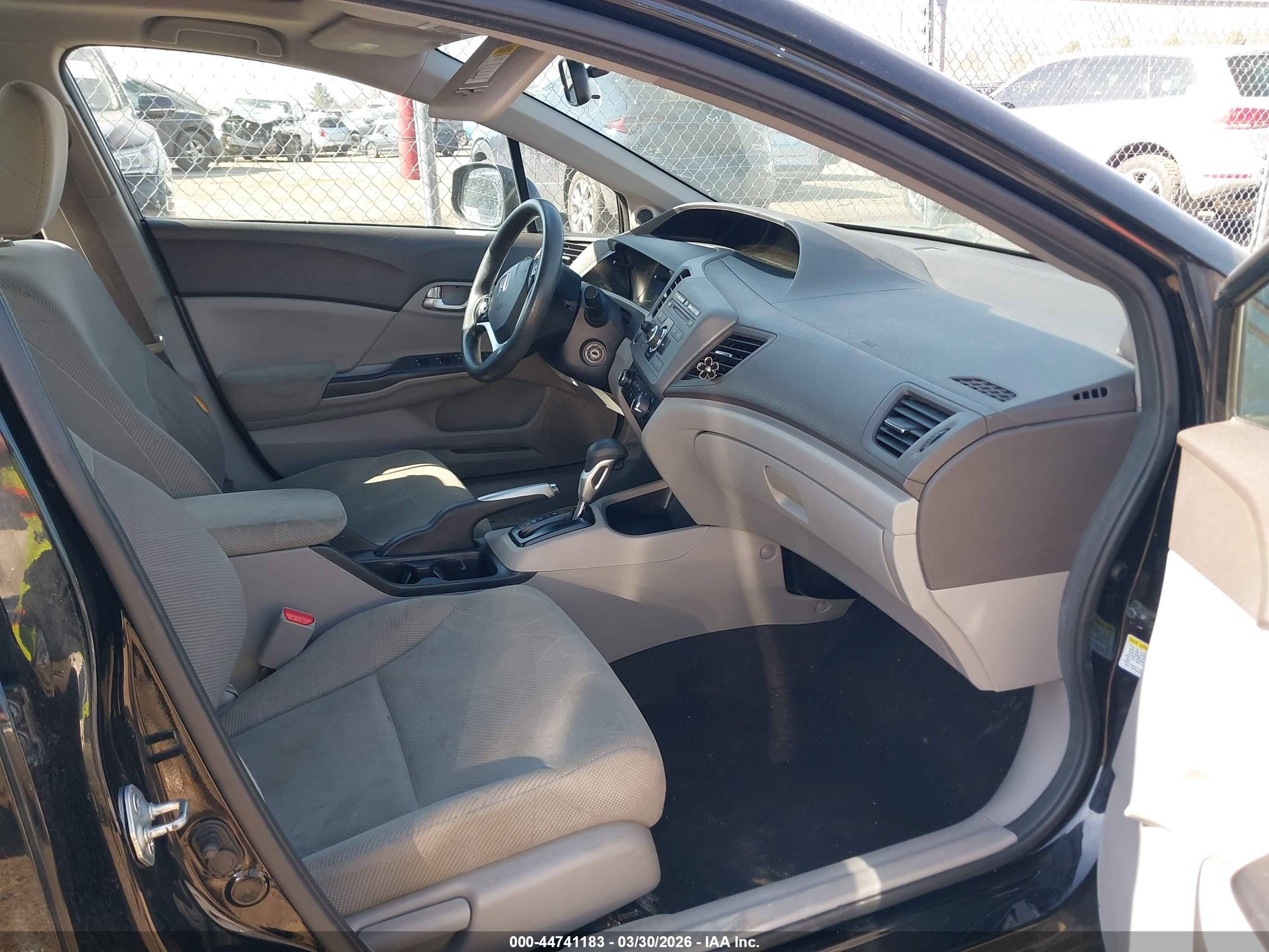 HONDA CIVIC image 5