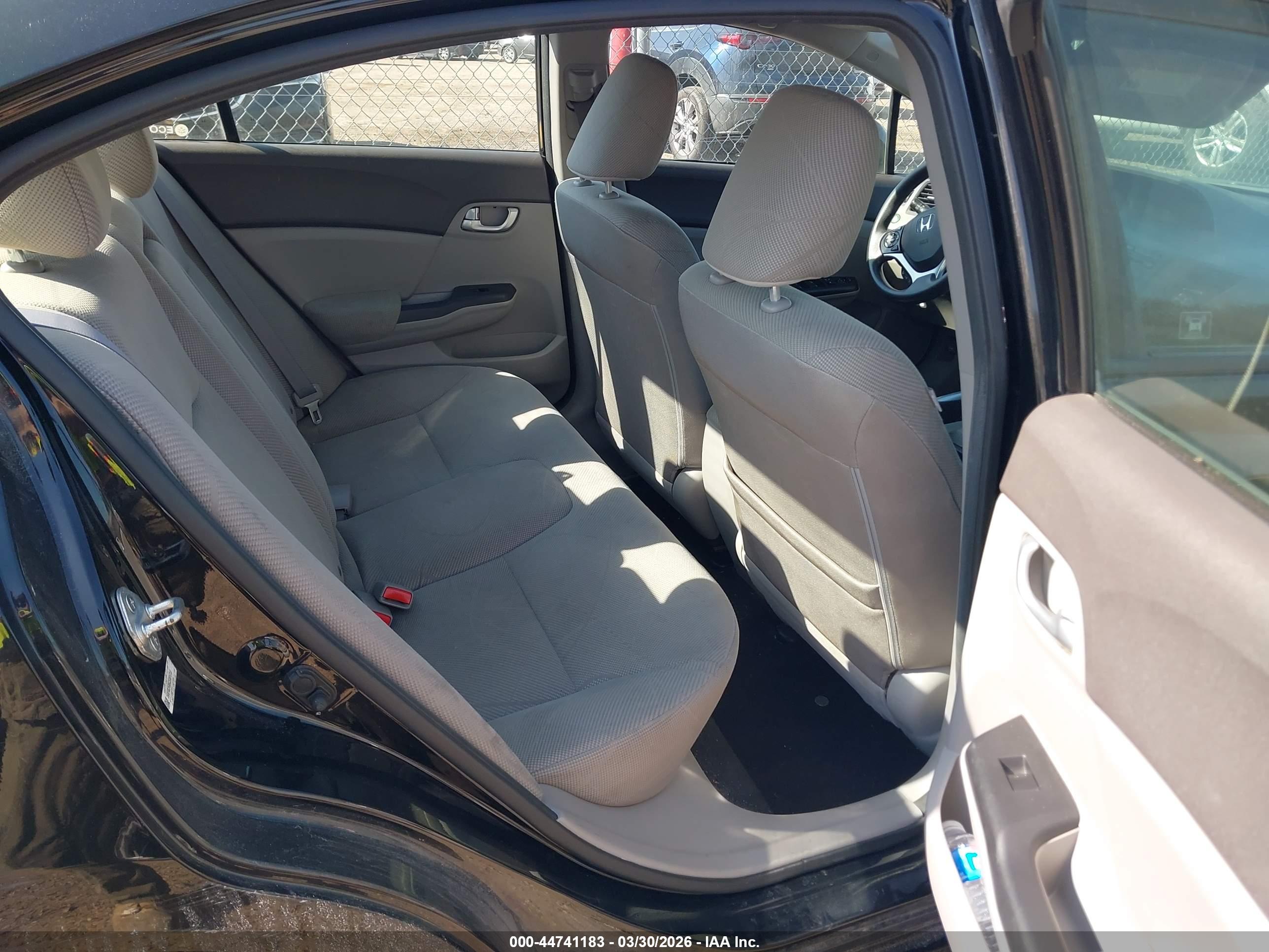 HONDA CIVIC image 8
