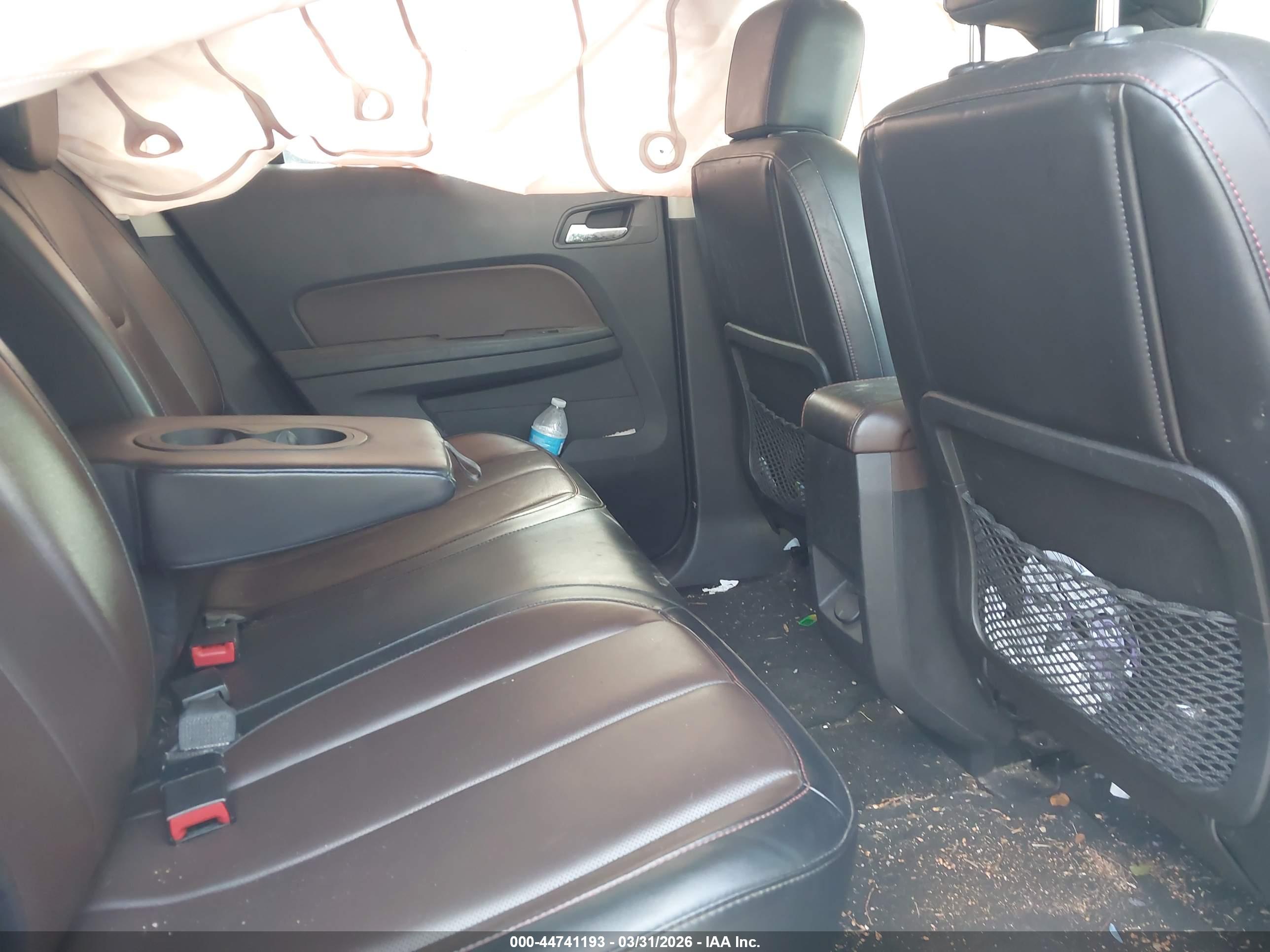 CHEVROLET EQUINOX image 8
