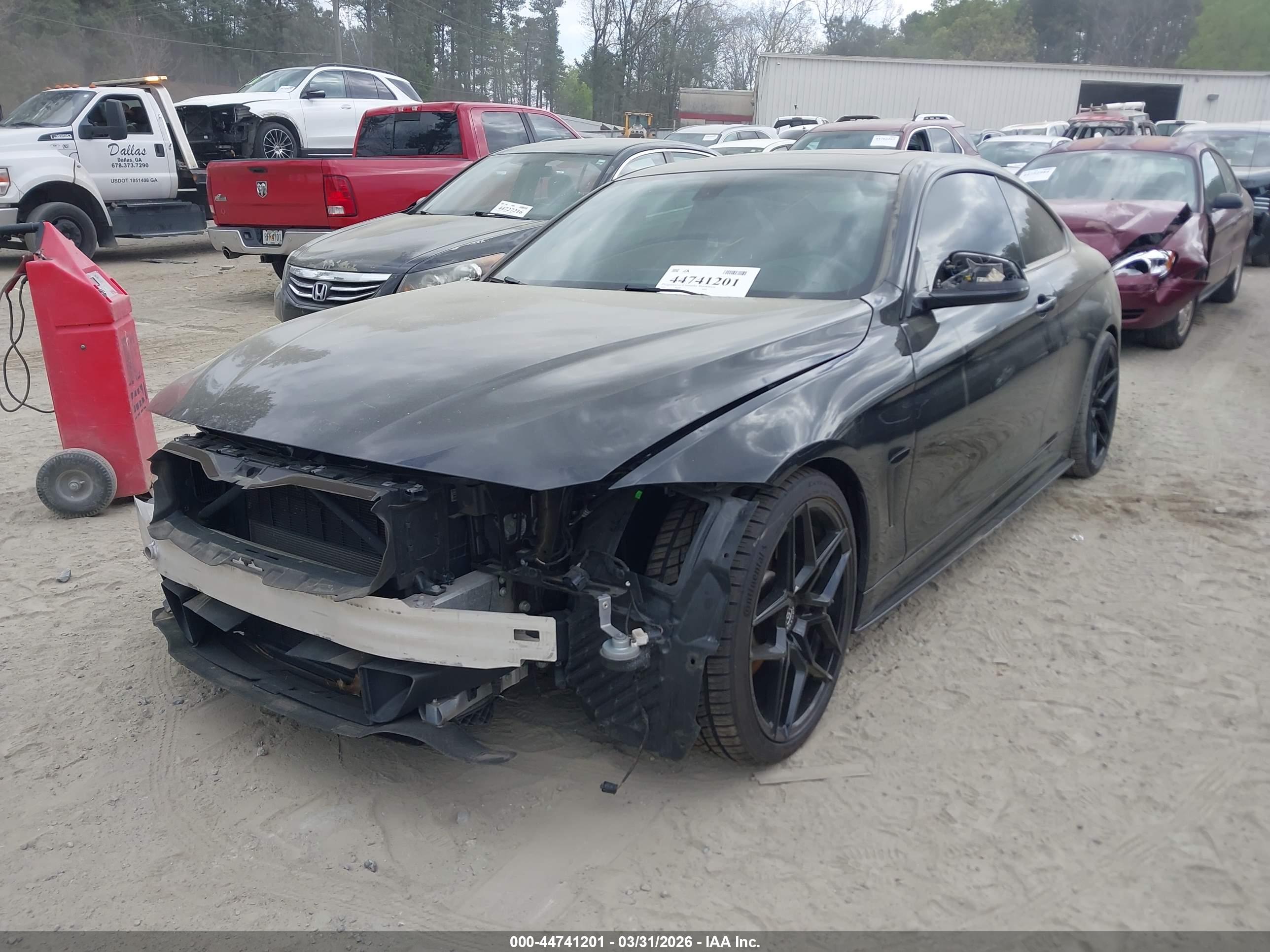 BMW 440I image 2