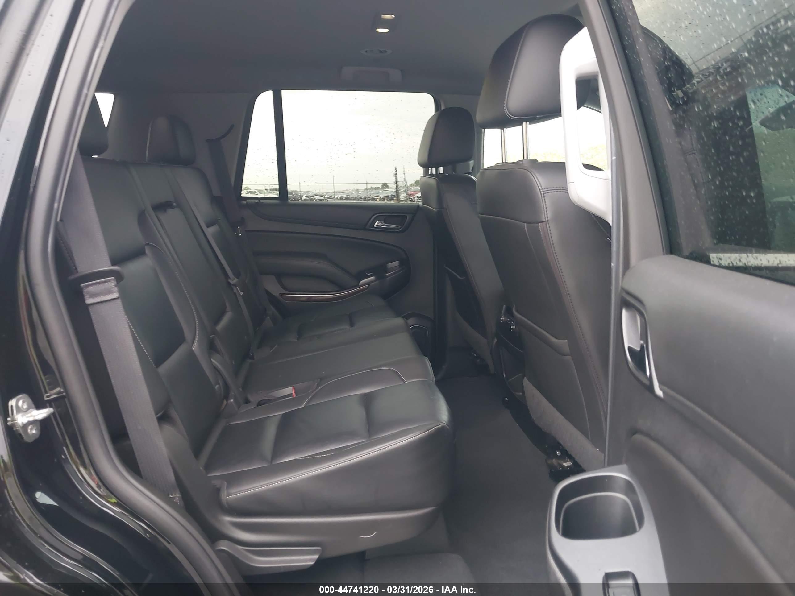 CHEVROLET TAHOE image 8