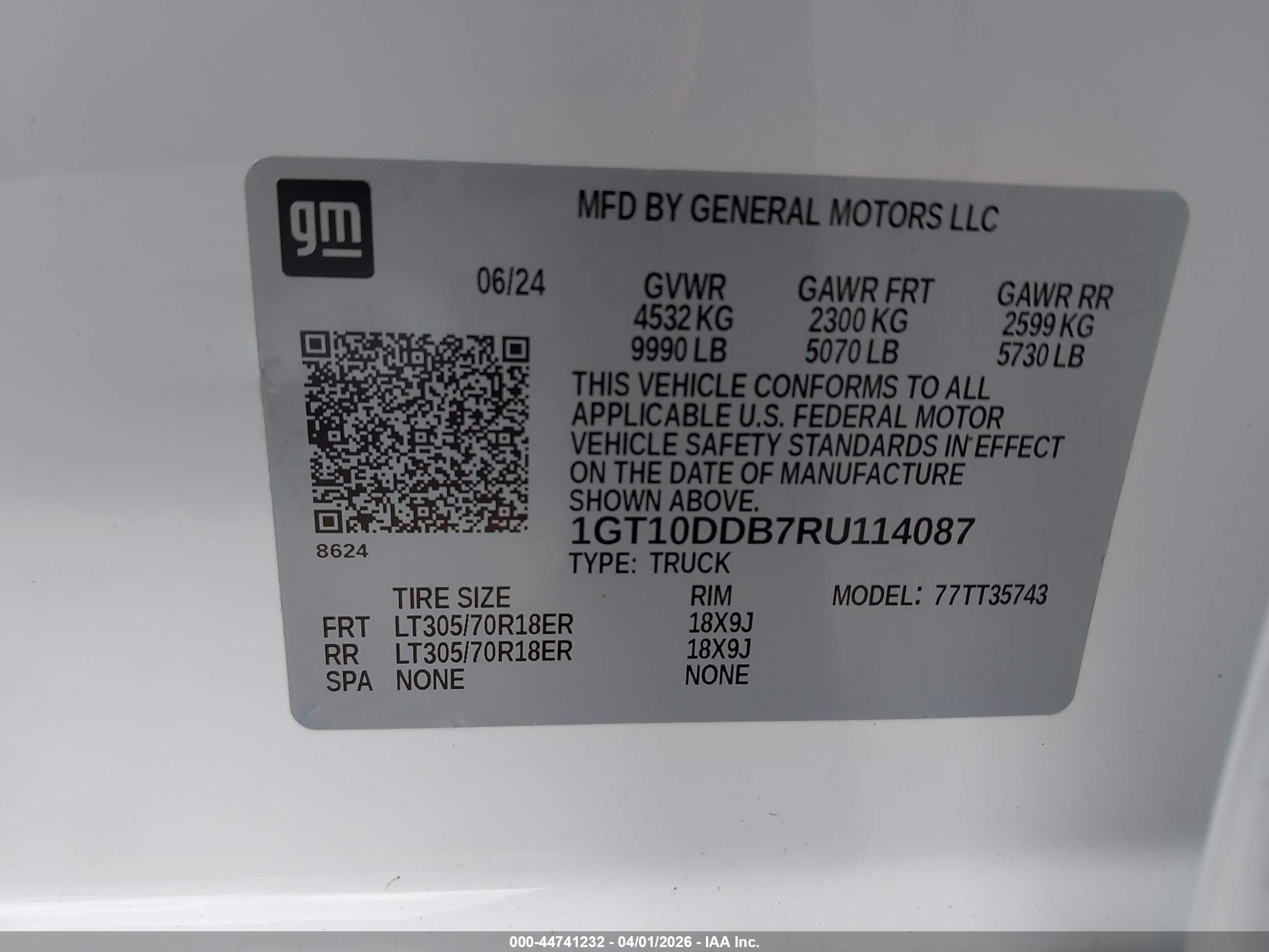 GMC HUMMER image 9