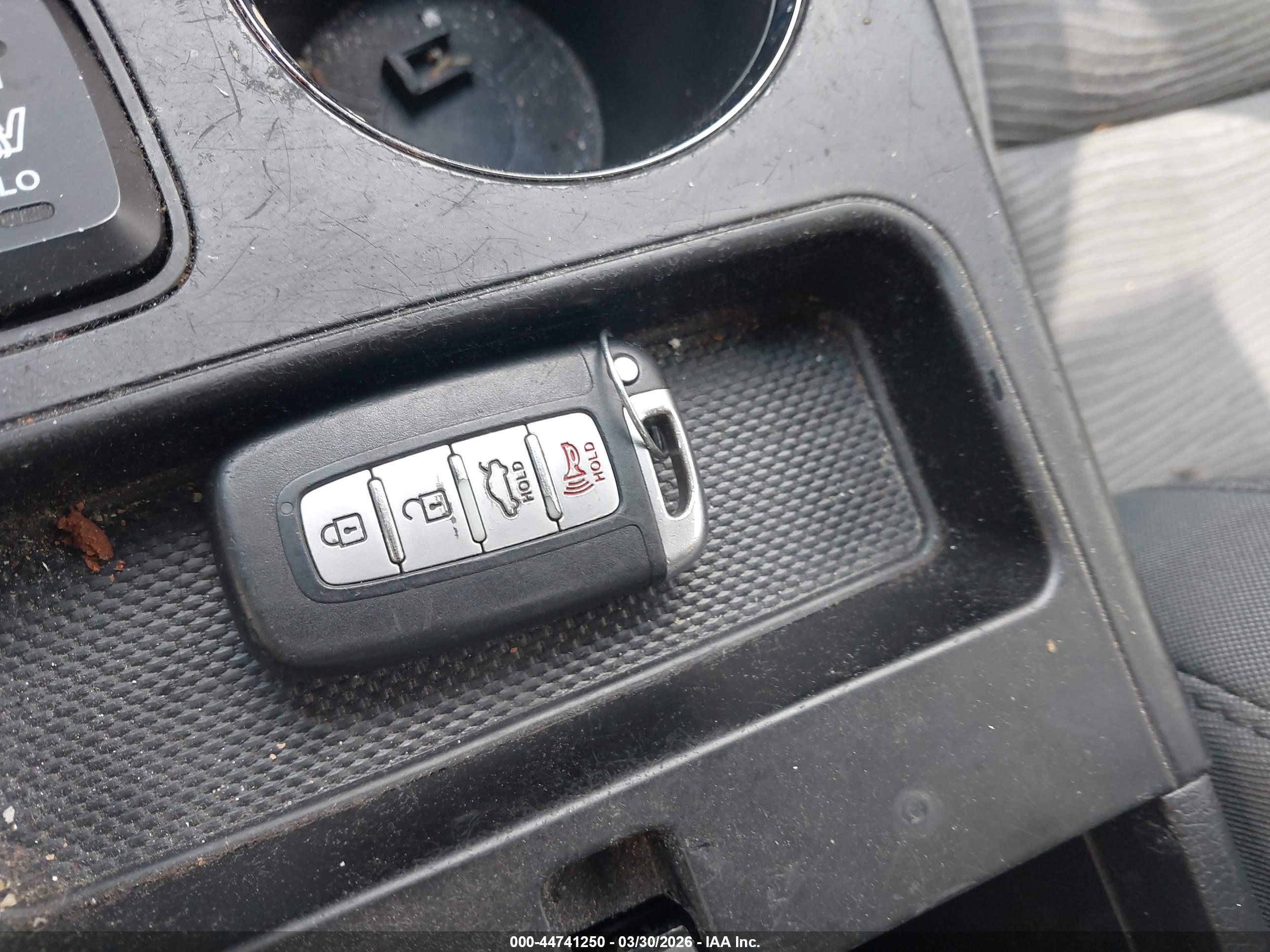 HYUNDAI SONATA image 11