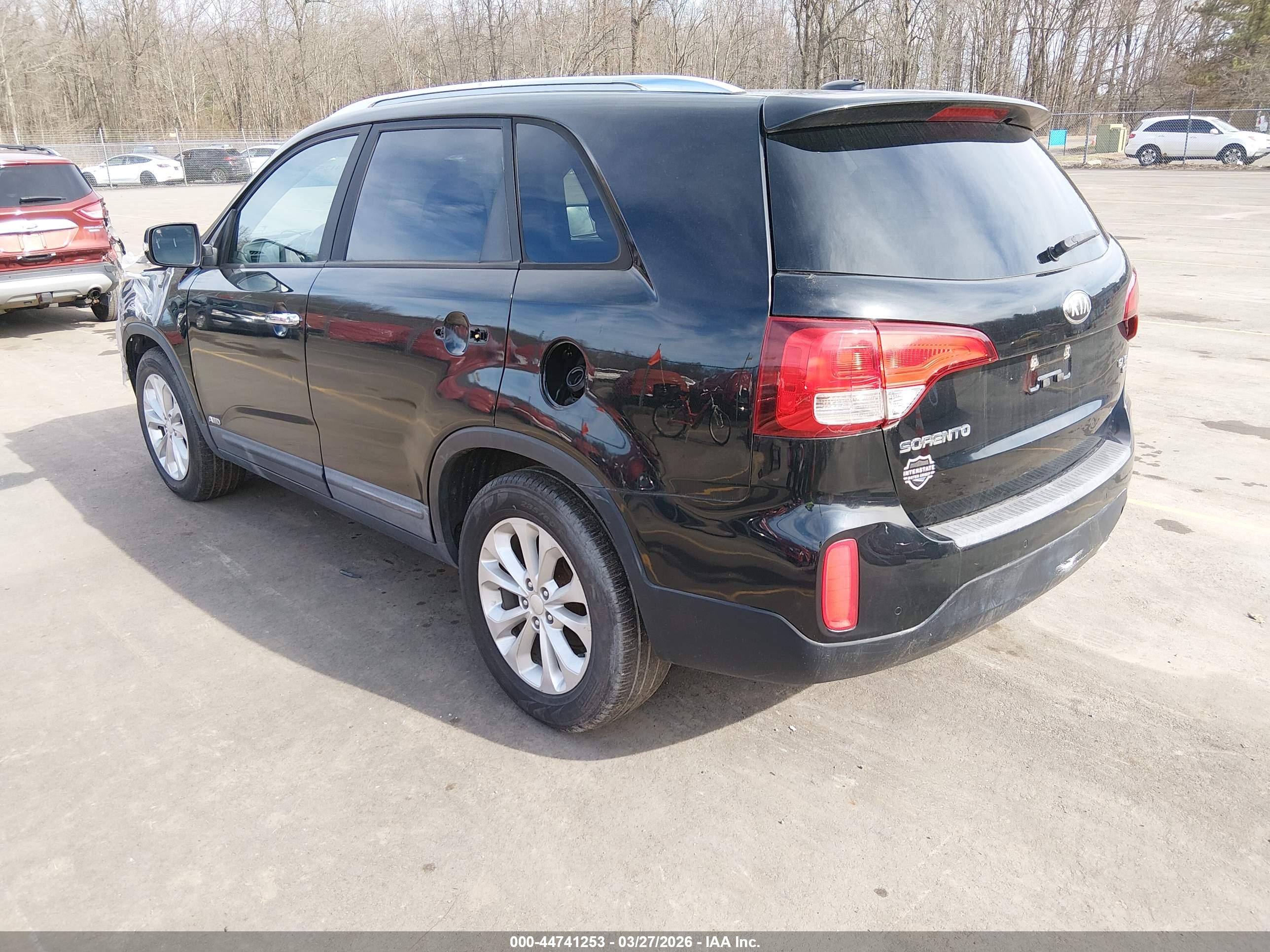 KIA SORENTO image 3