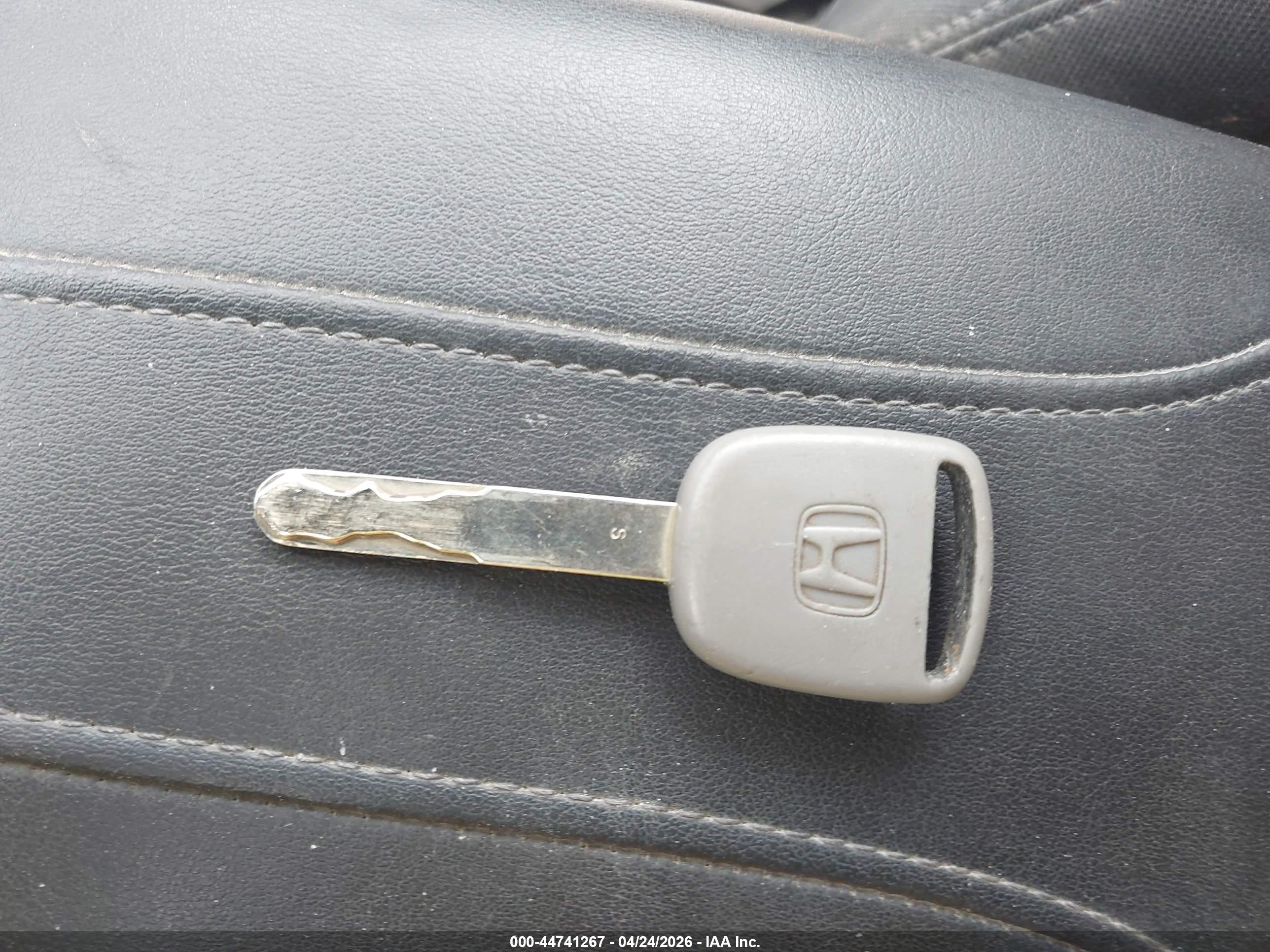 HONDA PILOT image 11