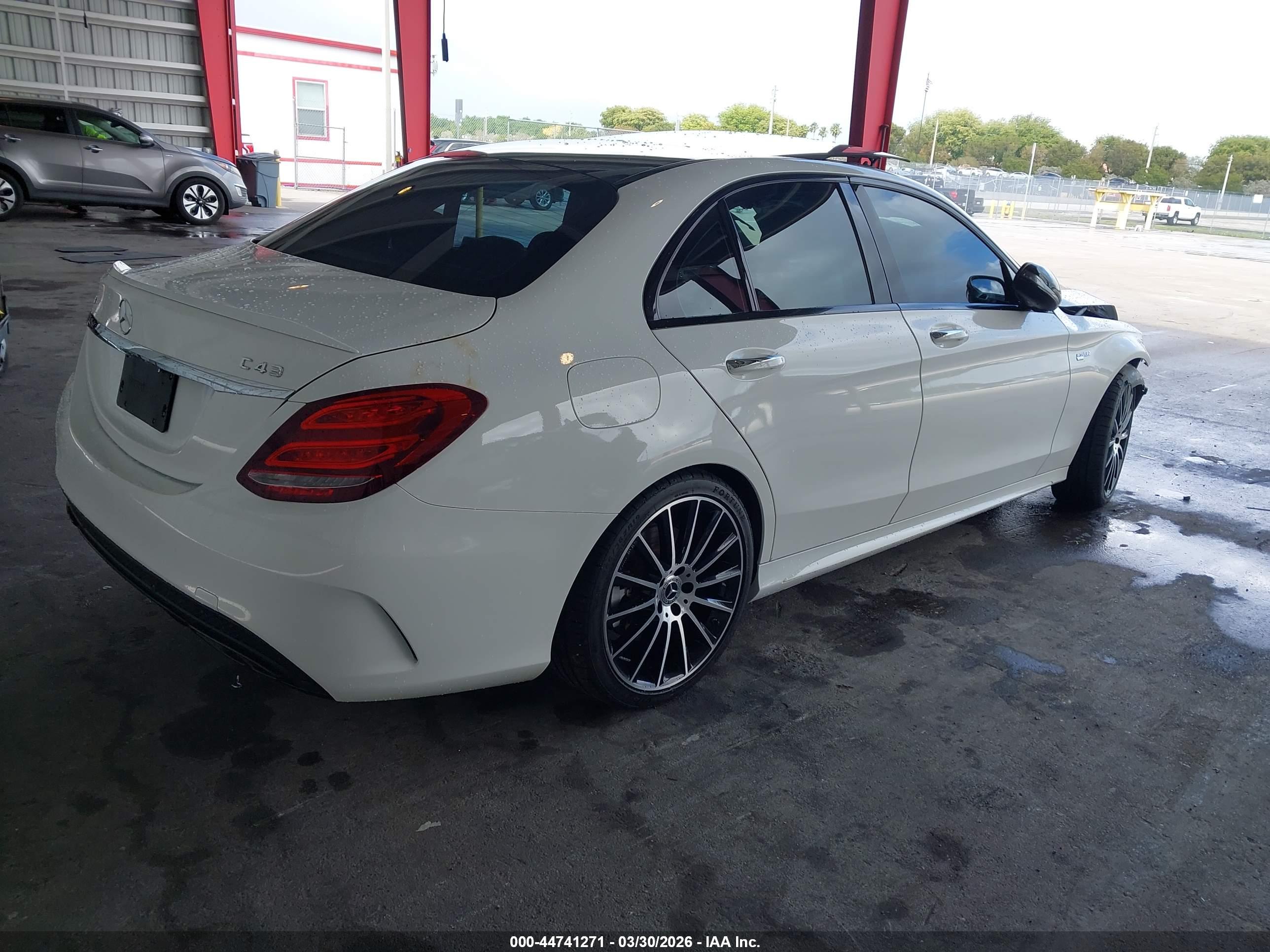 MERCEDES-BENZ C image 4