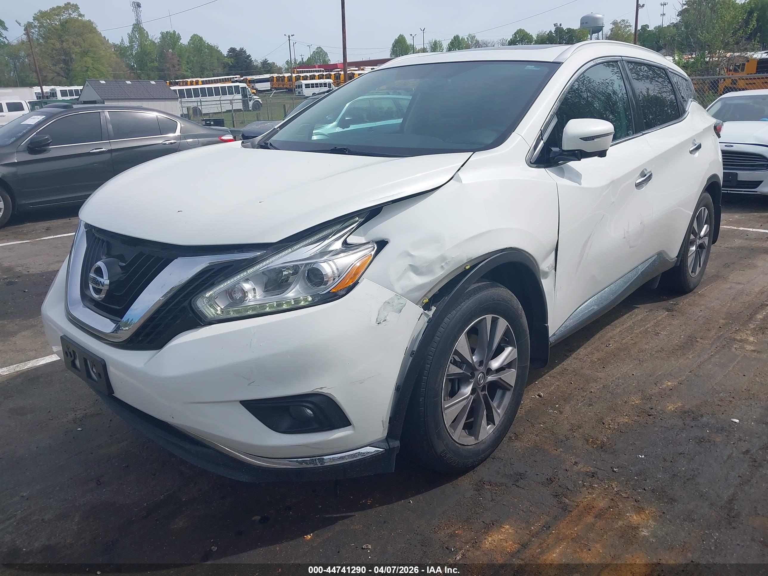 NISSAN MURANO image 6