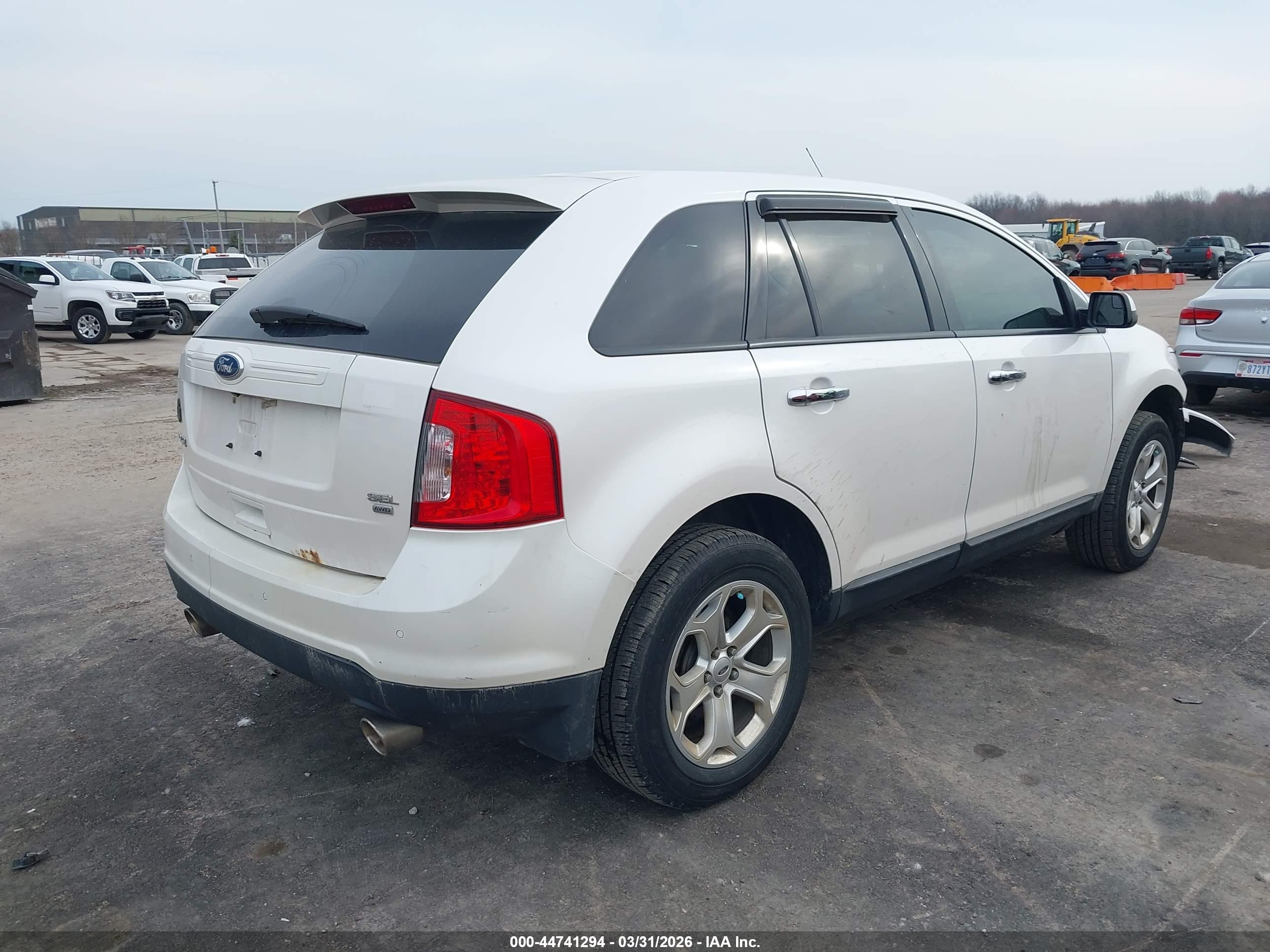 FORD EDGE image 4