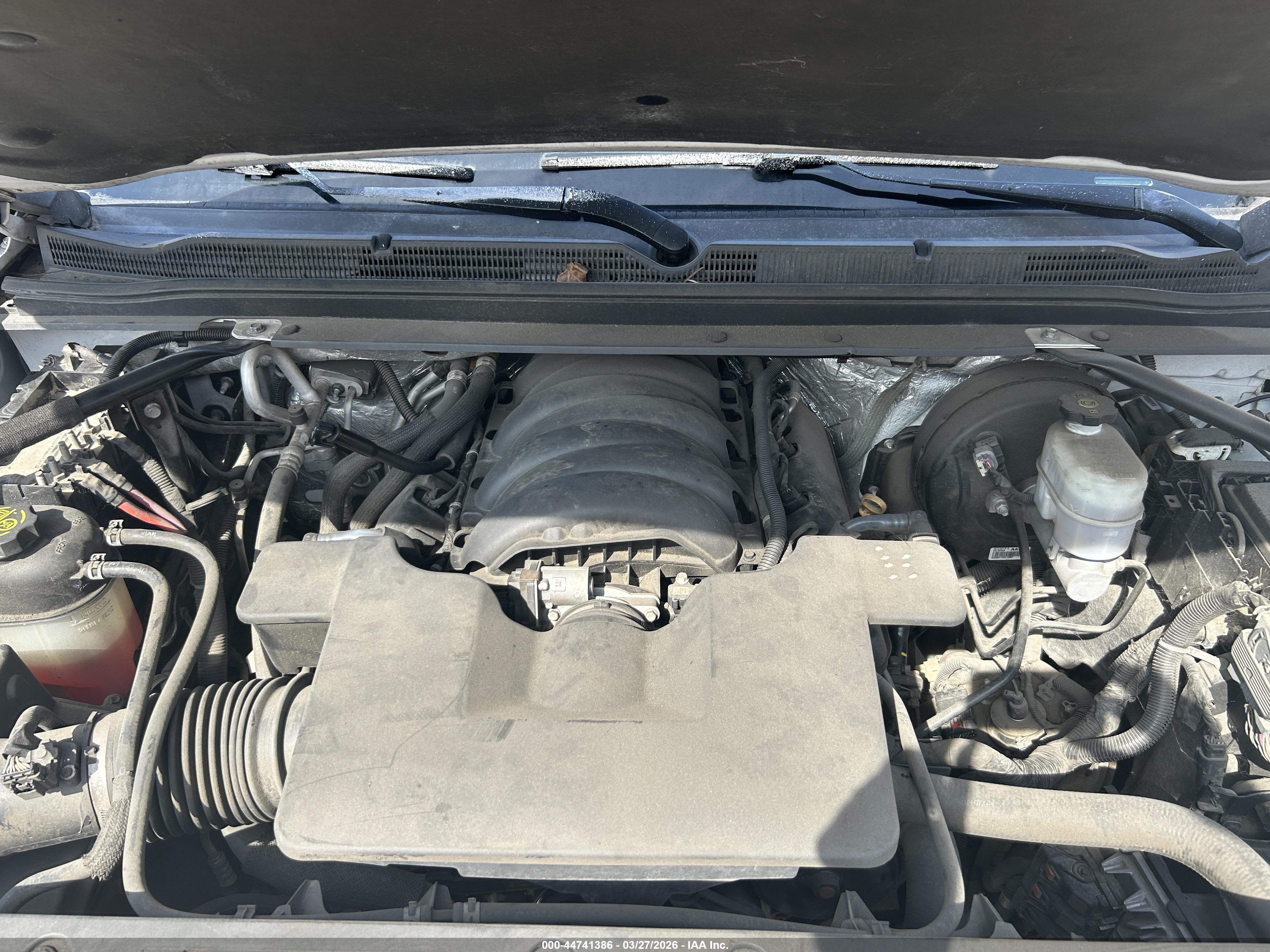 CHEVROLET SUBURBAN image 10