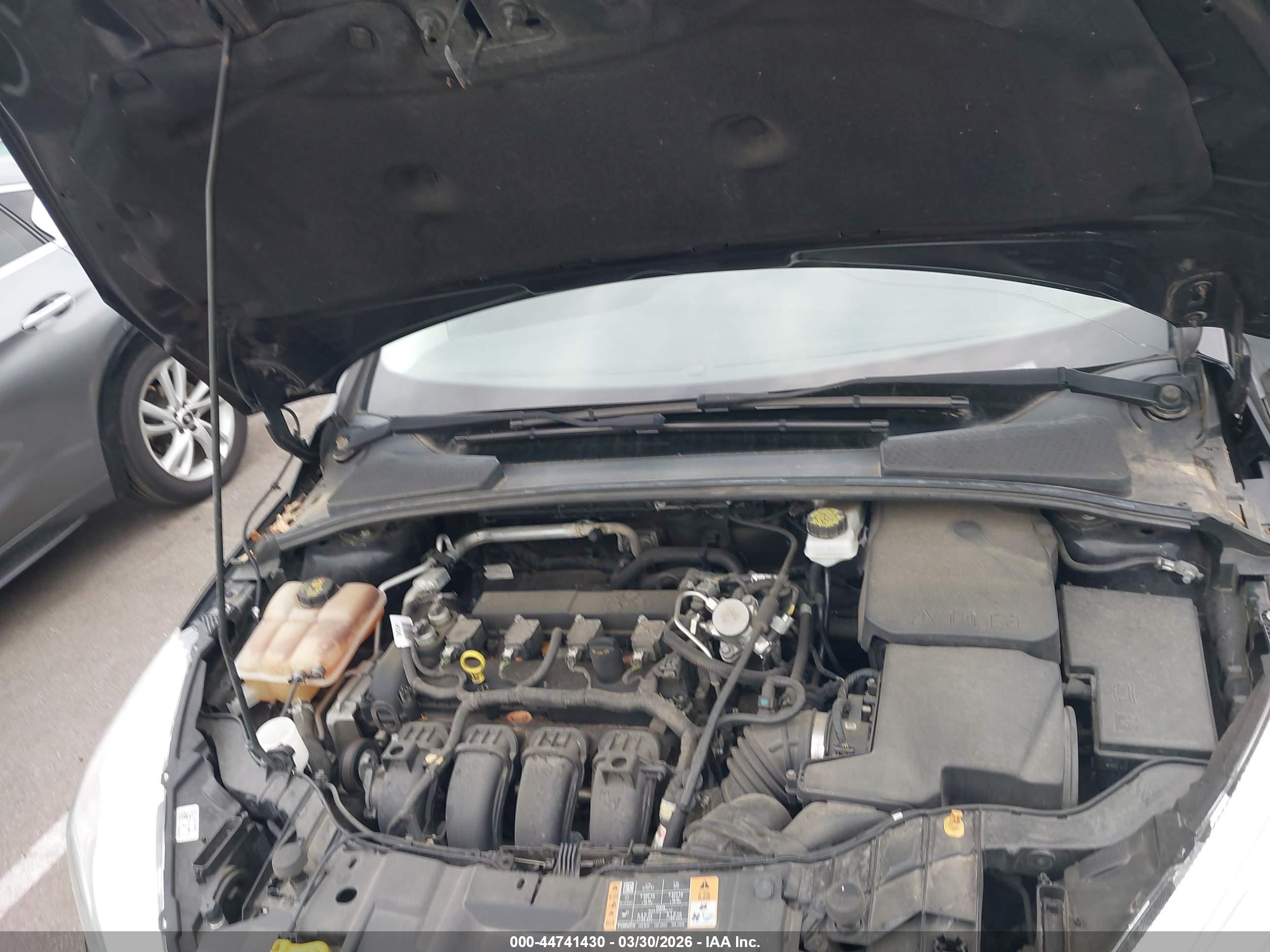 FORD FOCUS image 10