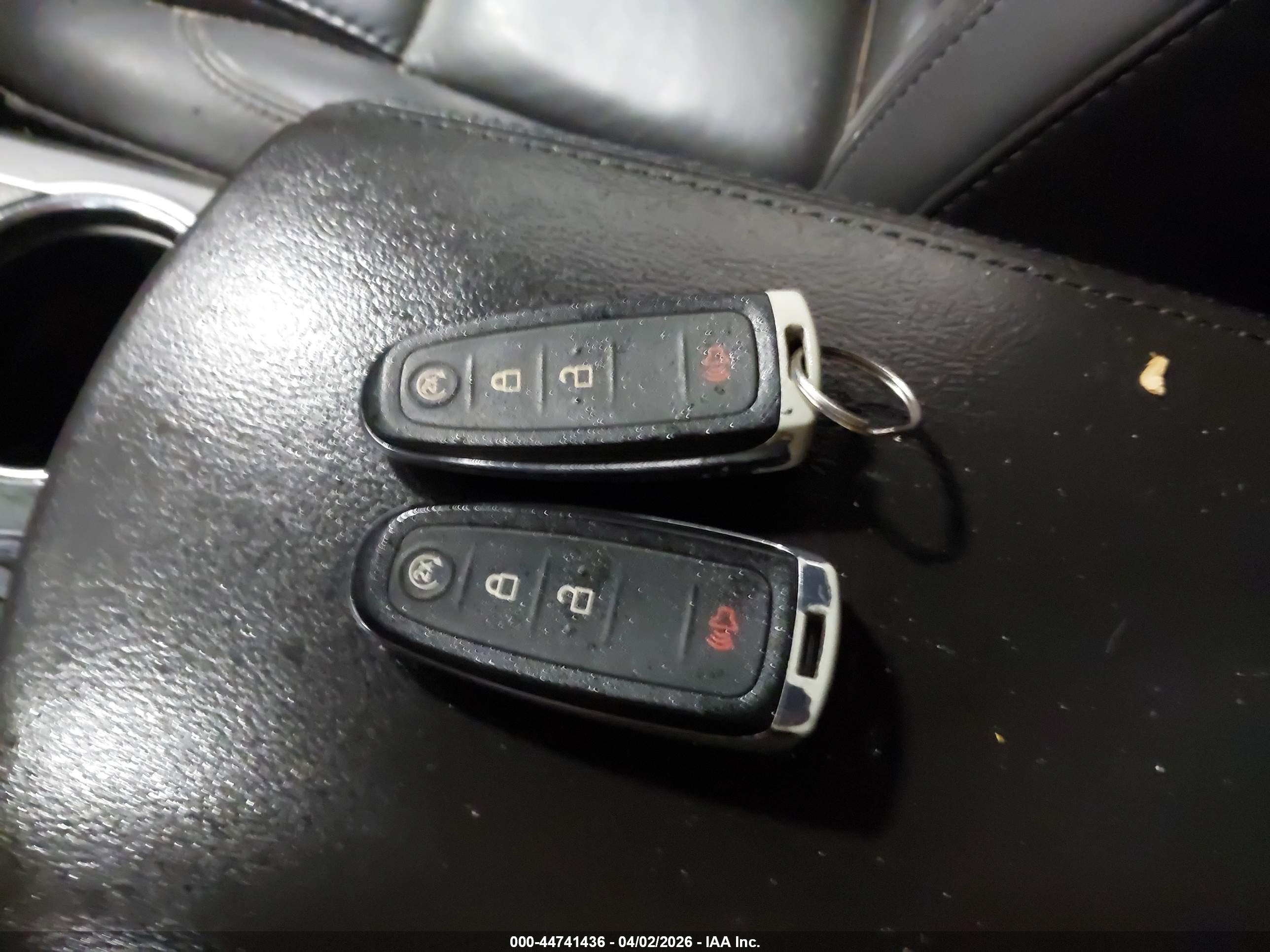 FORD EXPLORER image 11