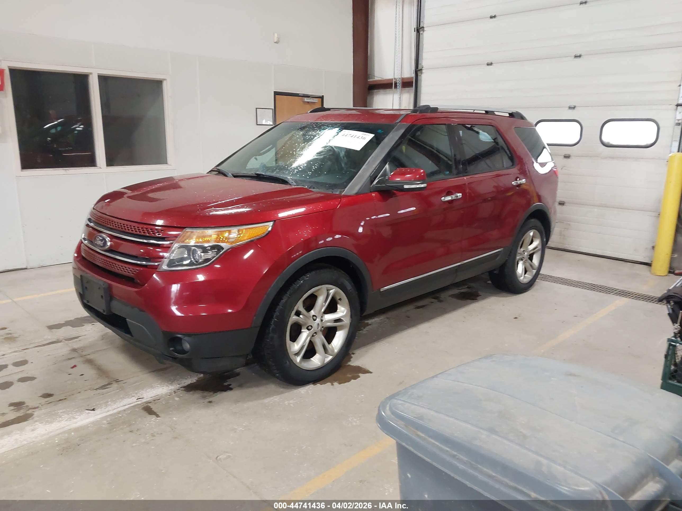 FORD EXPLORER image 2