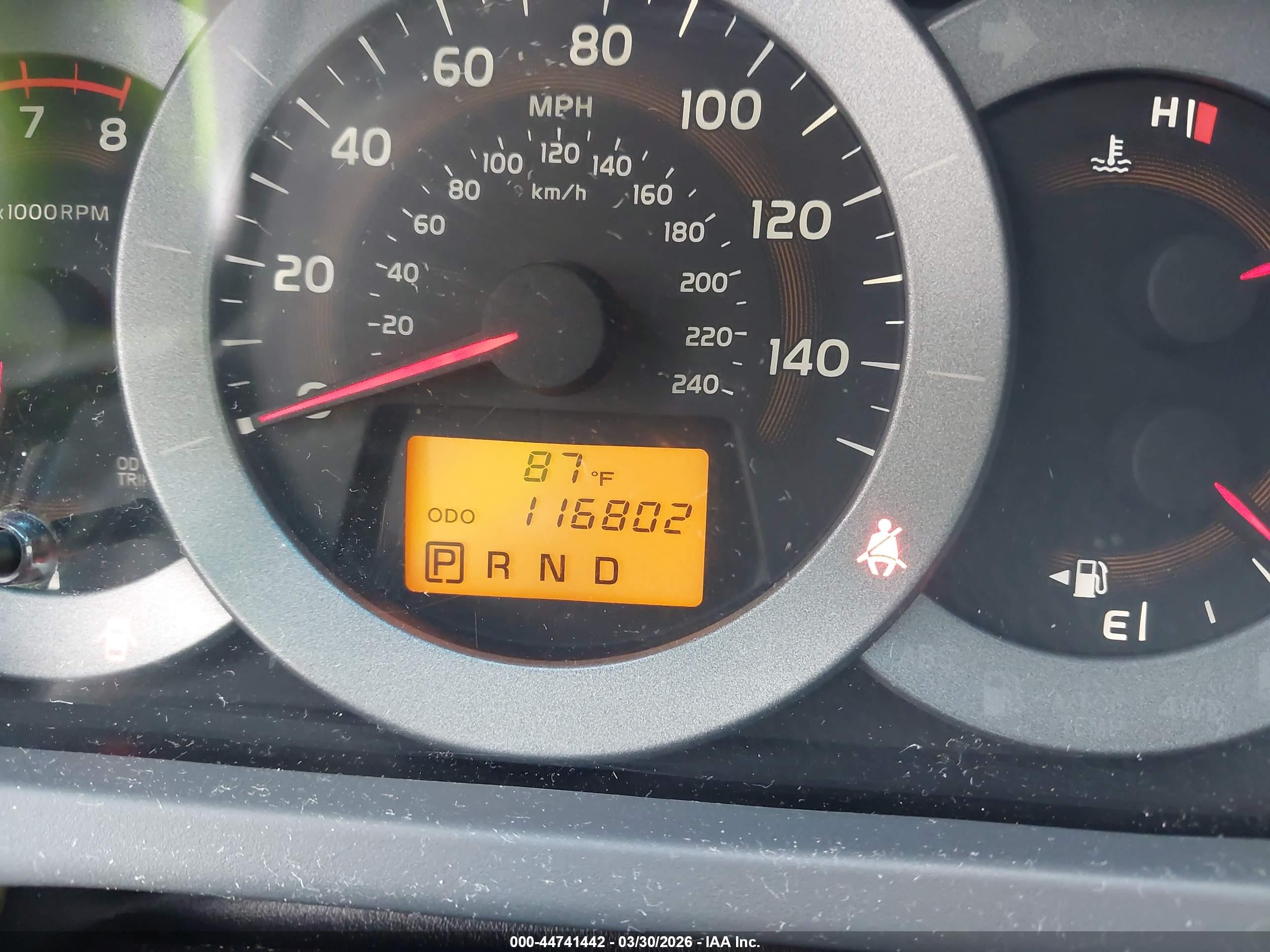 TOYOTA RAV4 image 7
