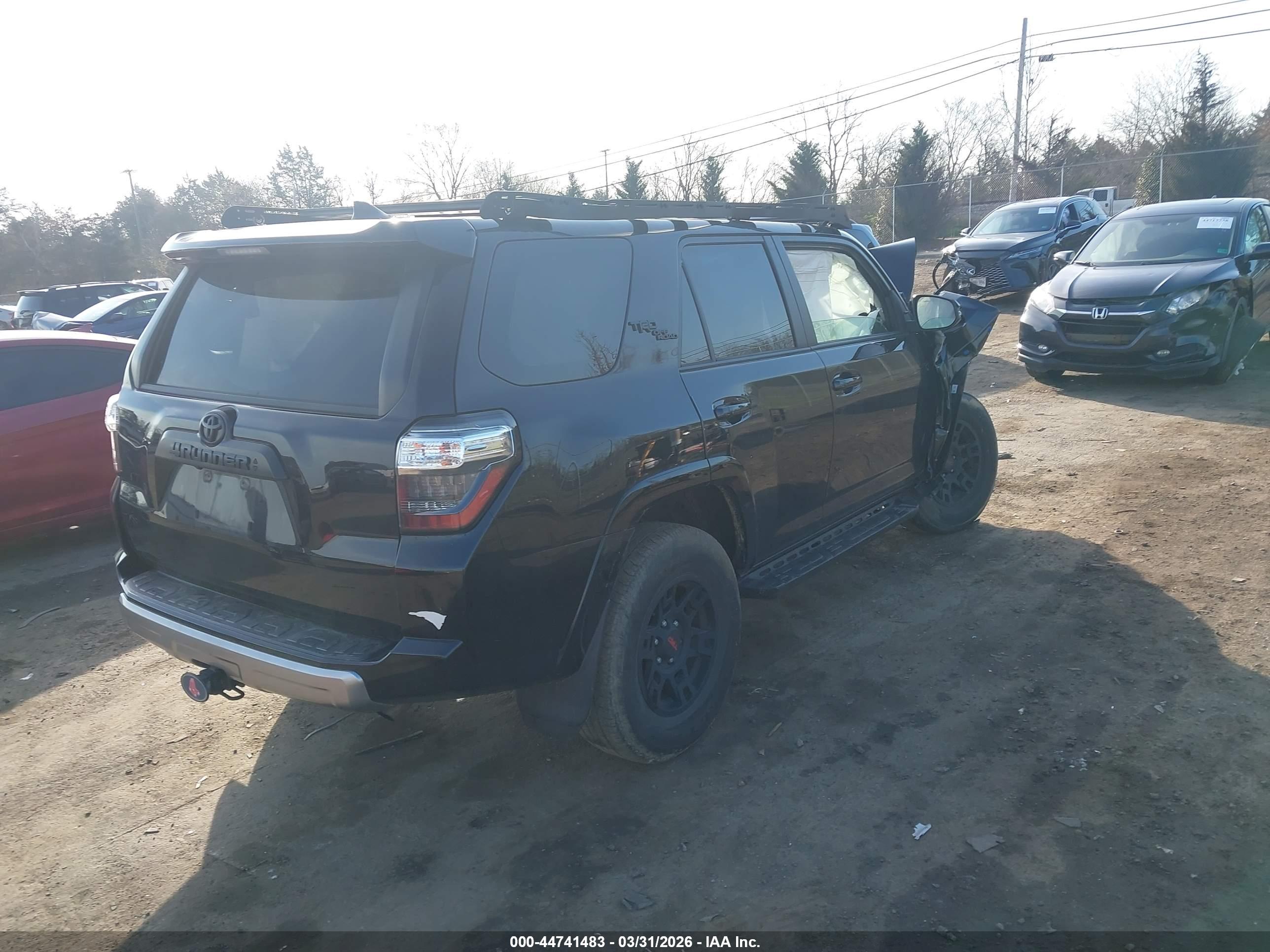 TOYOTA 4RUNNER image 4