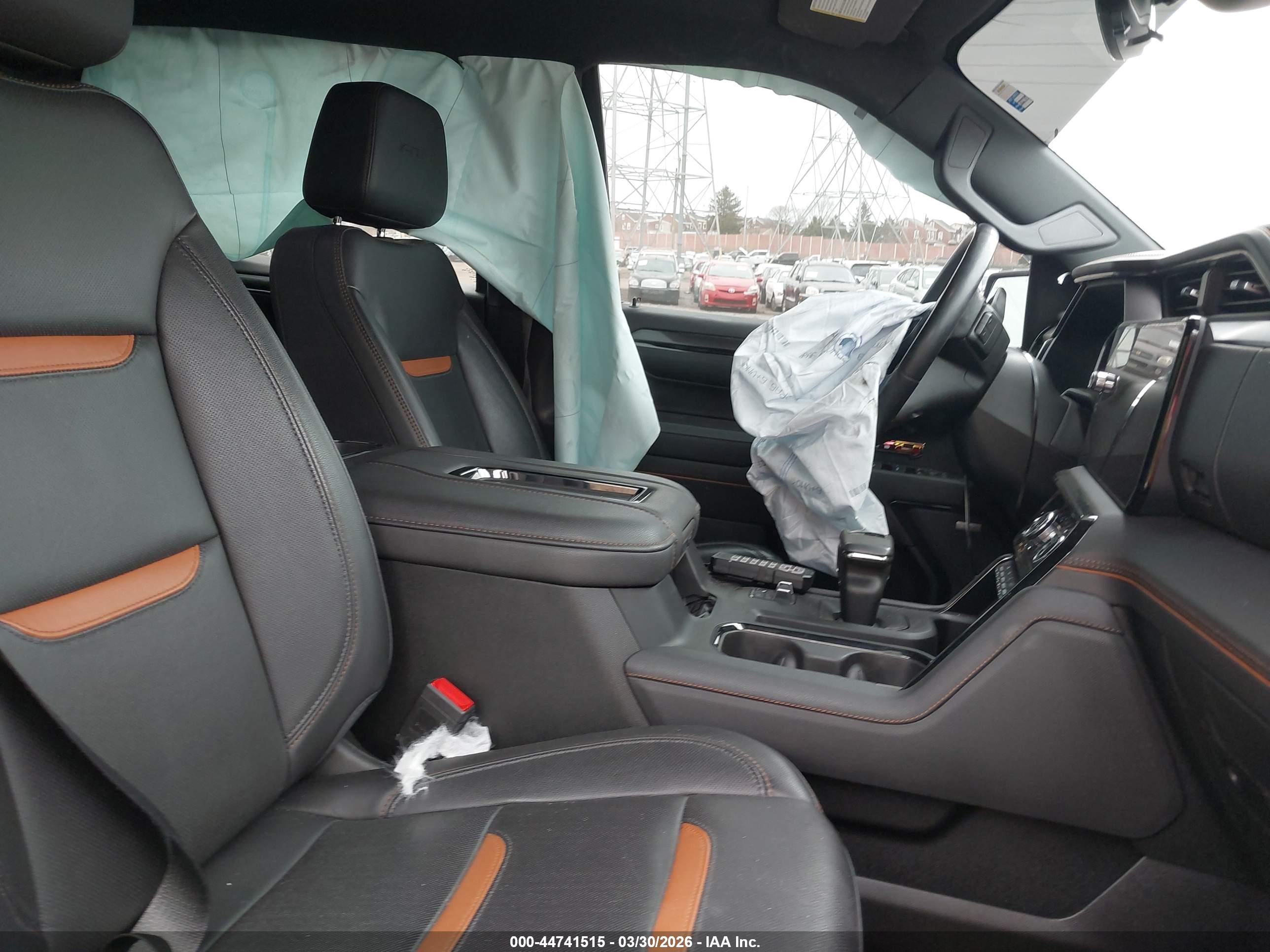 GMC SIERRA image 5