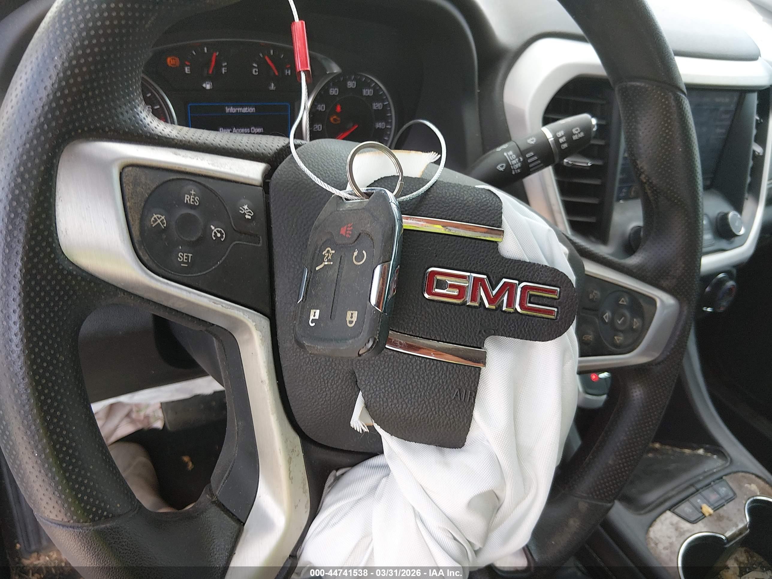 GMC ACADIA image 11