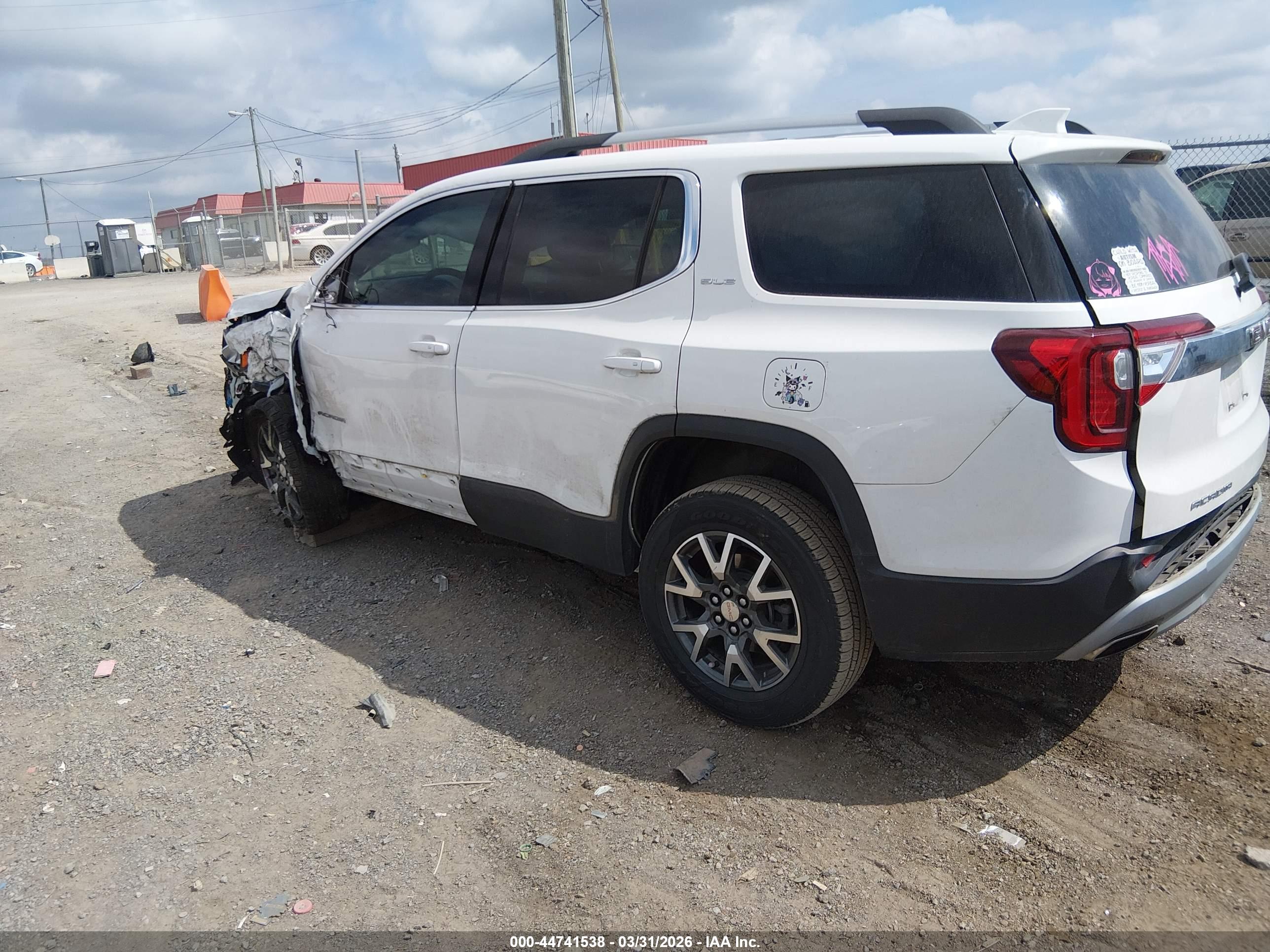 GMC ACADIA image 3