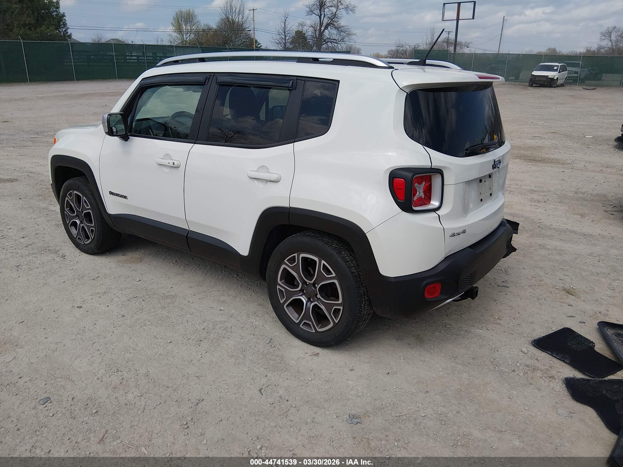JEEP RENEGADE image 3