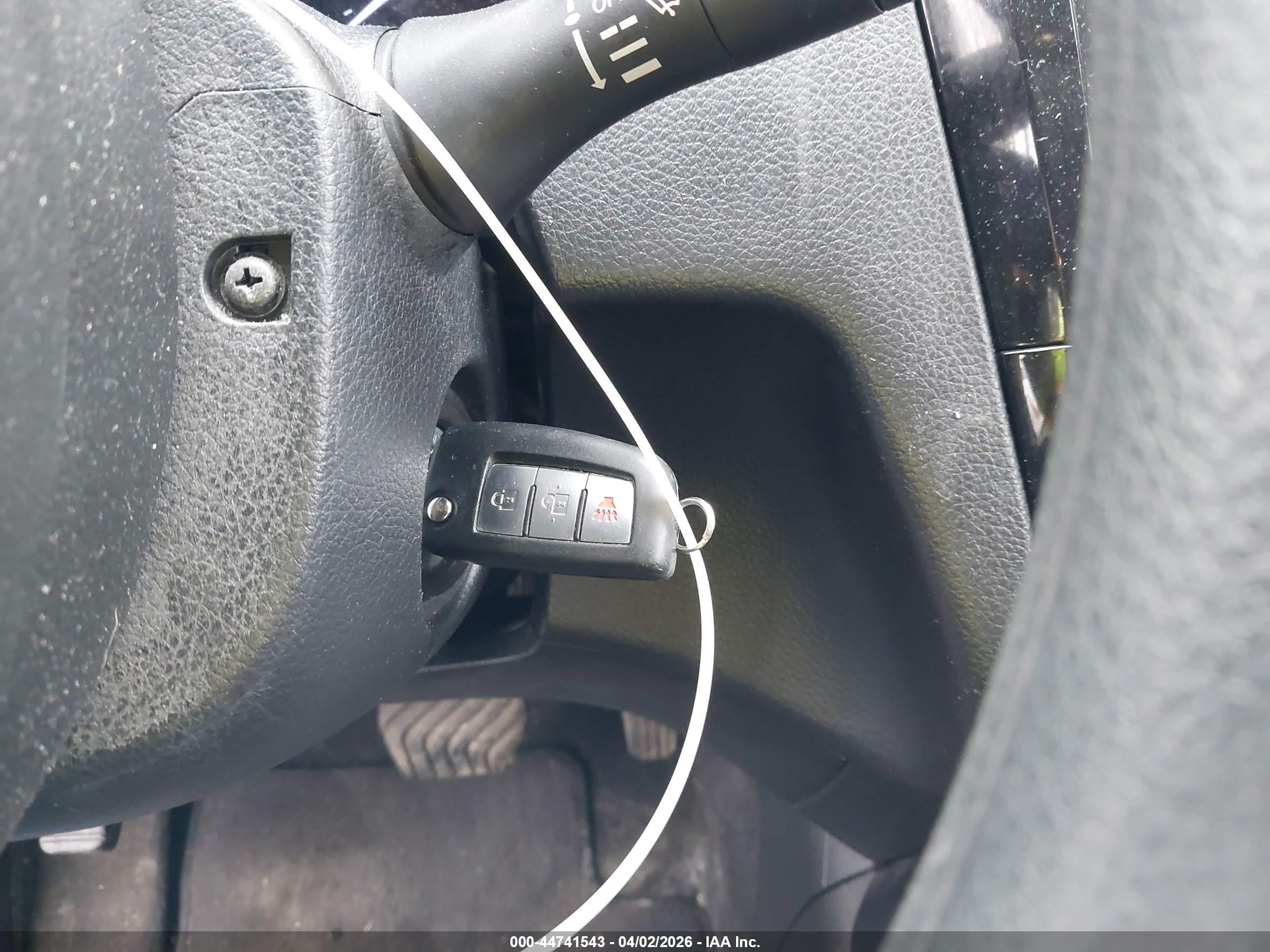 NISSAN ROGUE image 11